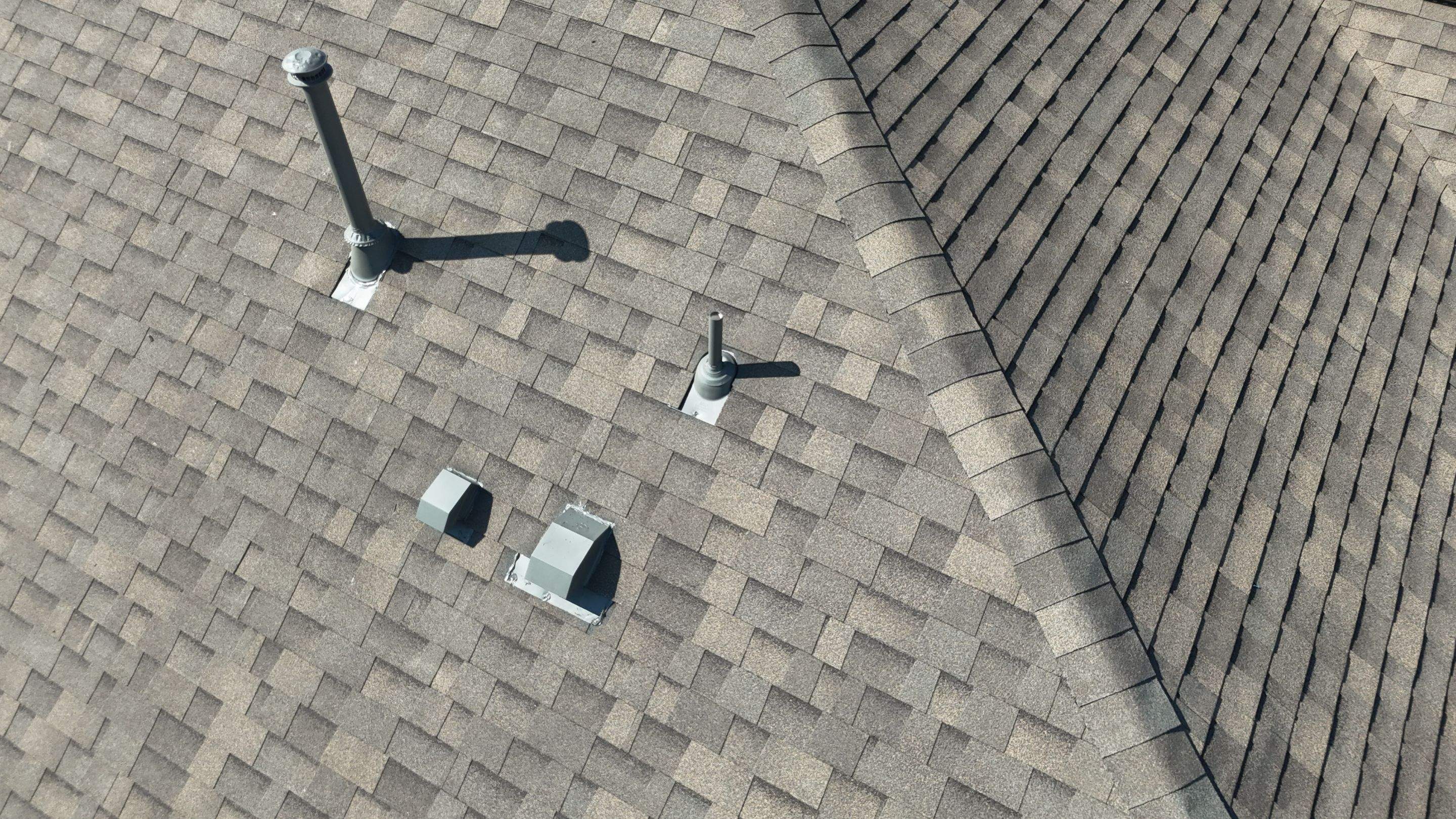 Weathered Wood - Malarkey Vista by RoofsOnly.com