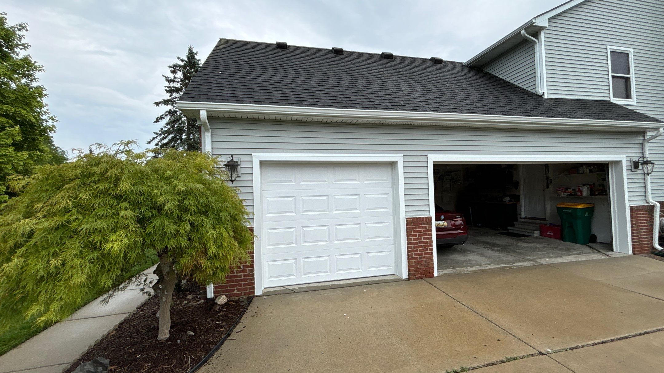 Siding Replacement using Certainteed Restoration Classic D4 by 180 Contractors