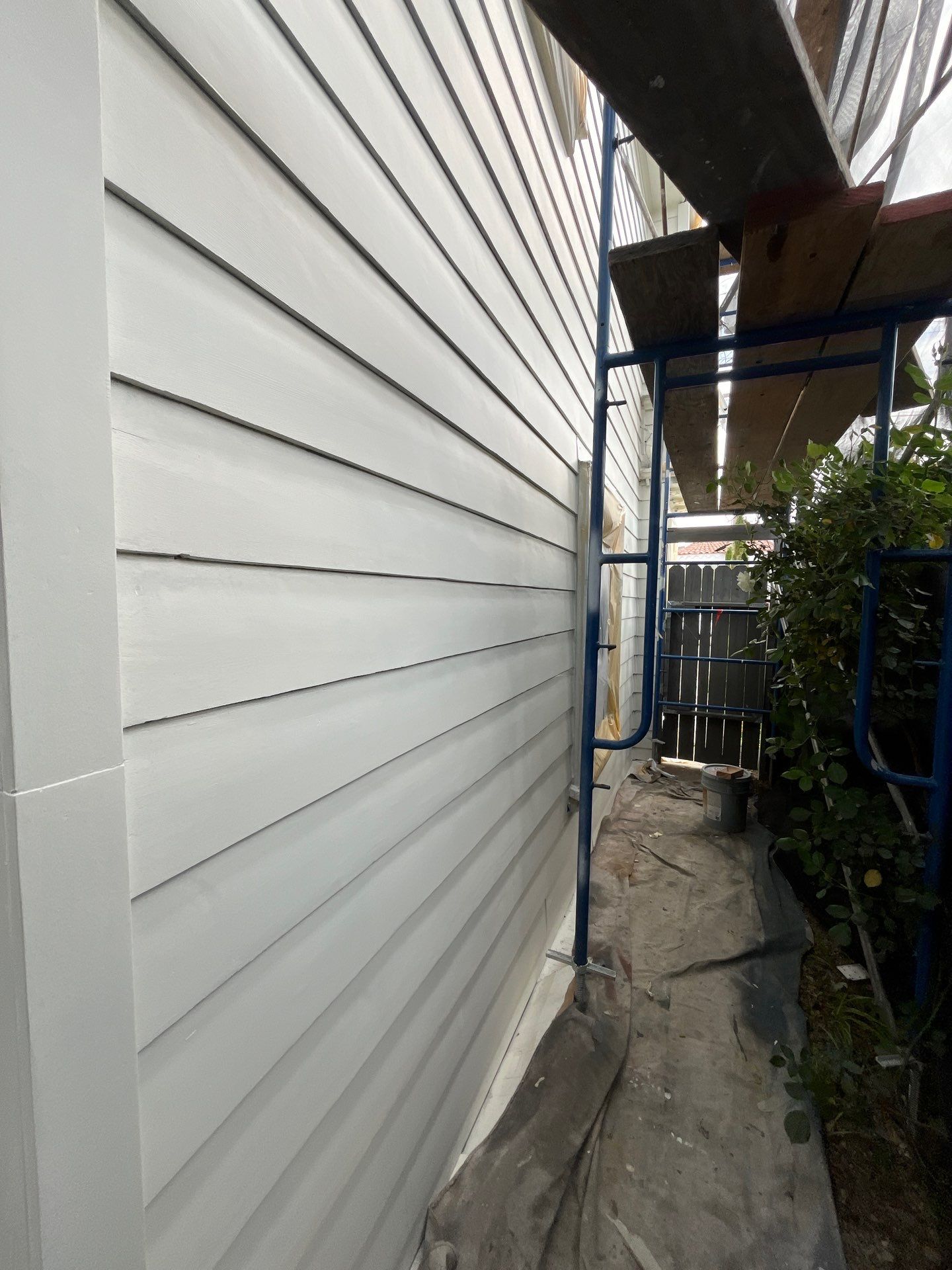Project in Oakland by Herrera’s Bay Area Painting inc.