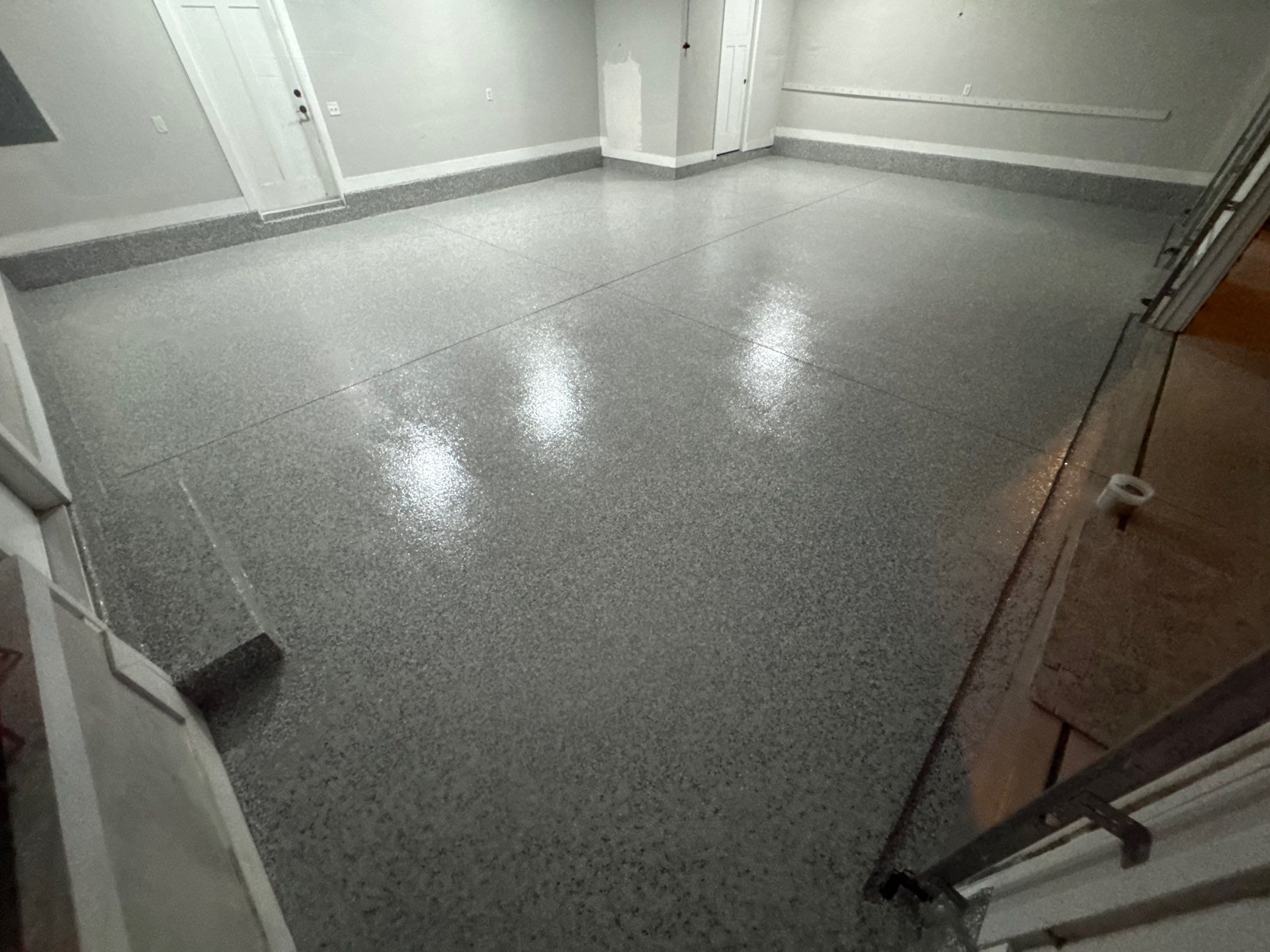 Garage in High Springs, FL in Slate Stone by Cross Creek Concrete Coatings