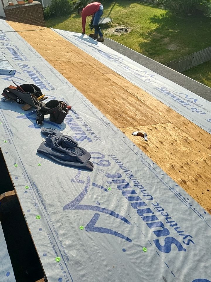 ATLAS PINNACLE COLOR: SUMMER STORM by Eagle Eye Roofing