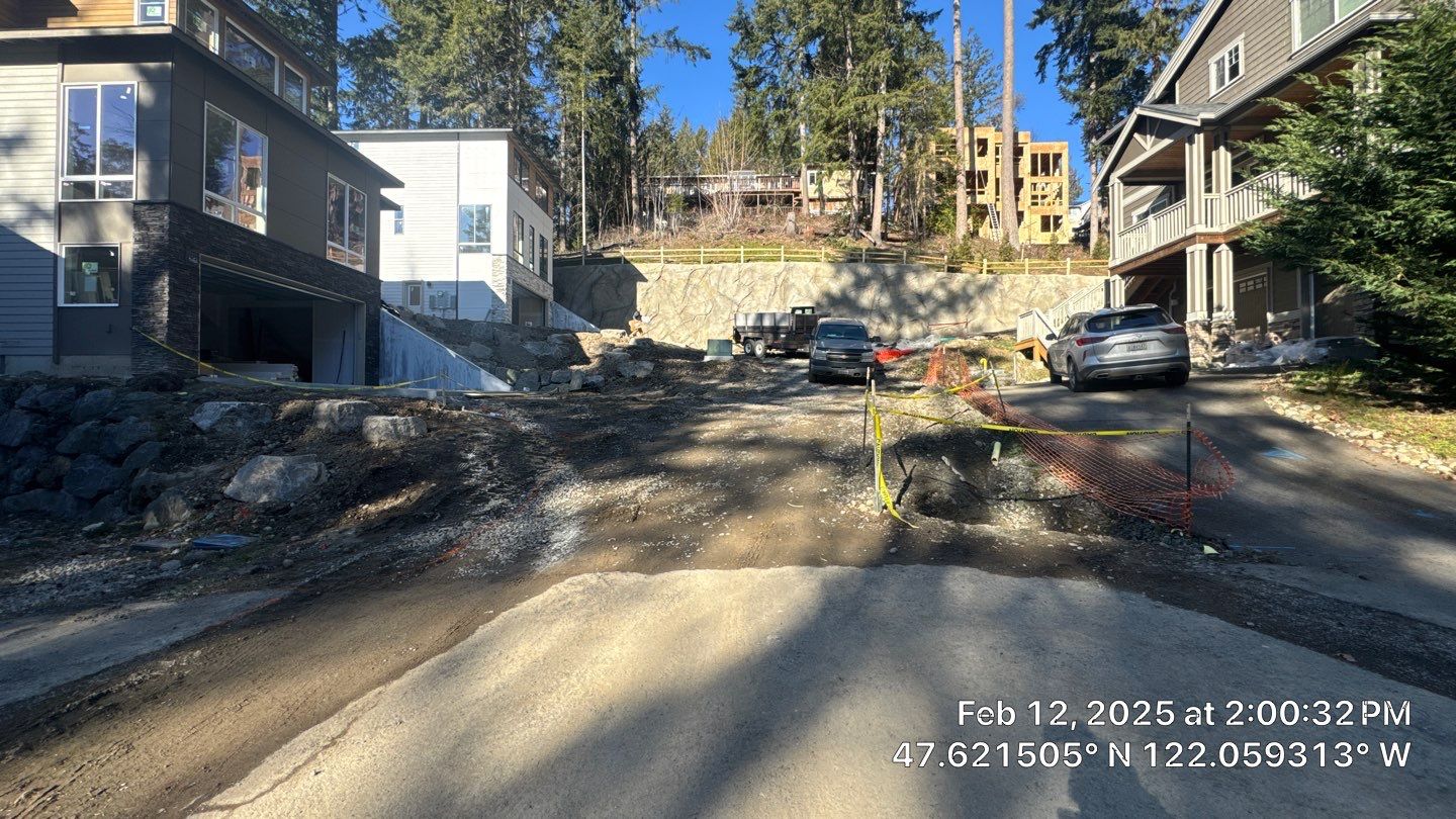 Asphalt Patch Repair | Sammamish  by Jireh Asphalt & Concrete Inc 