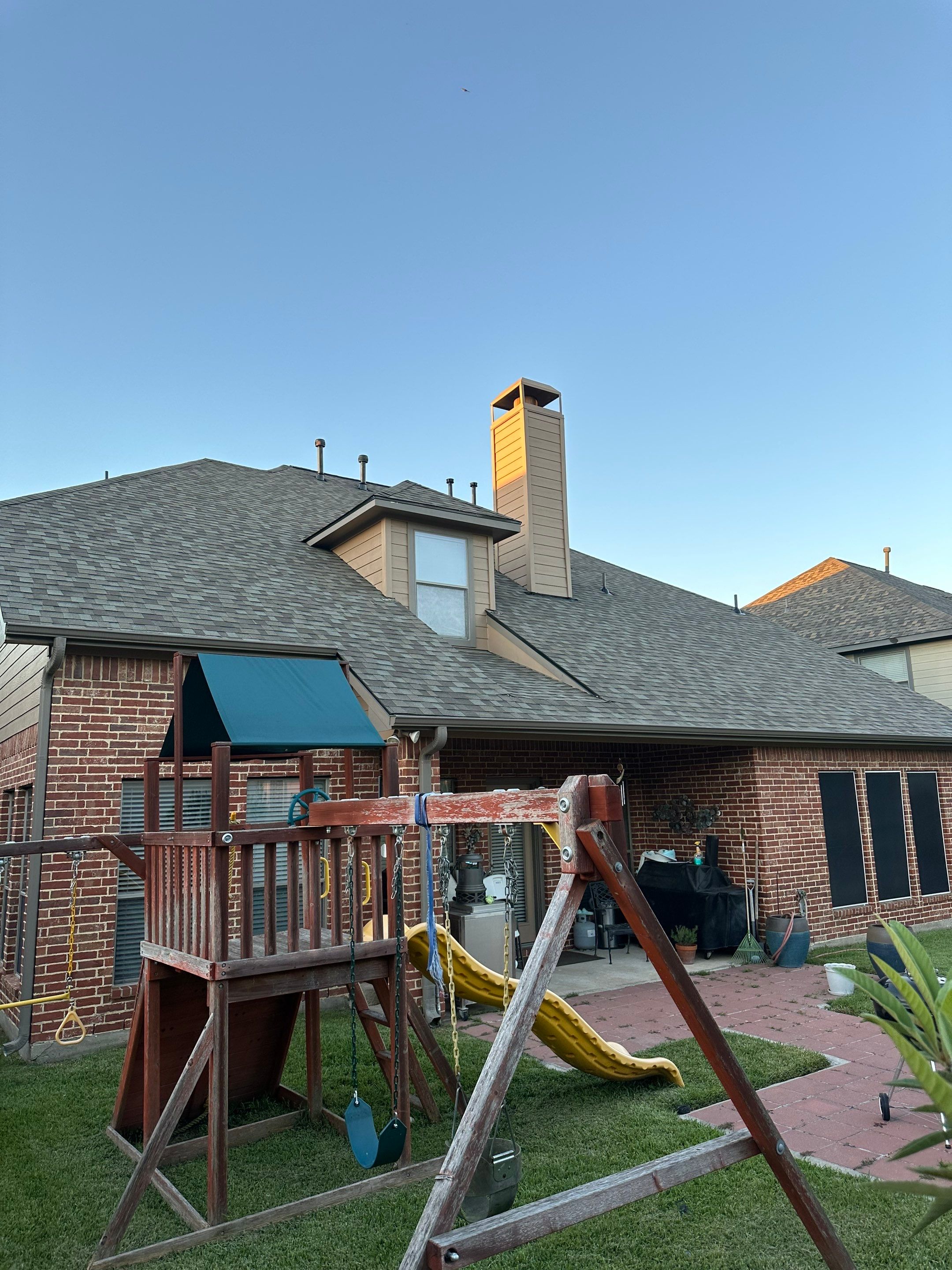 Residential Roofing Installation using Owens Corning Duration by Vlex Roofing