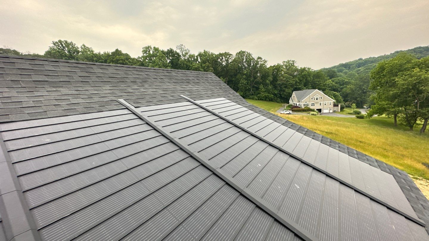 GAF Timberline Solar on New Construction by American Home Contractors