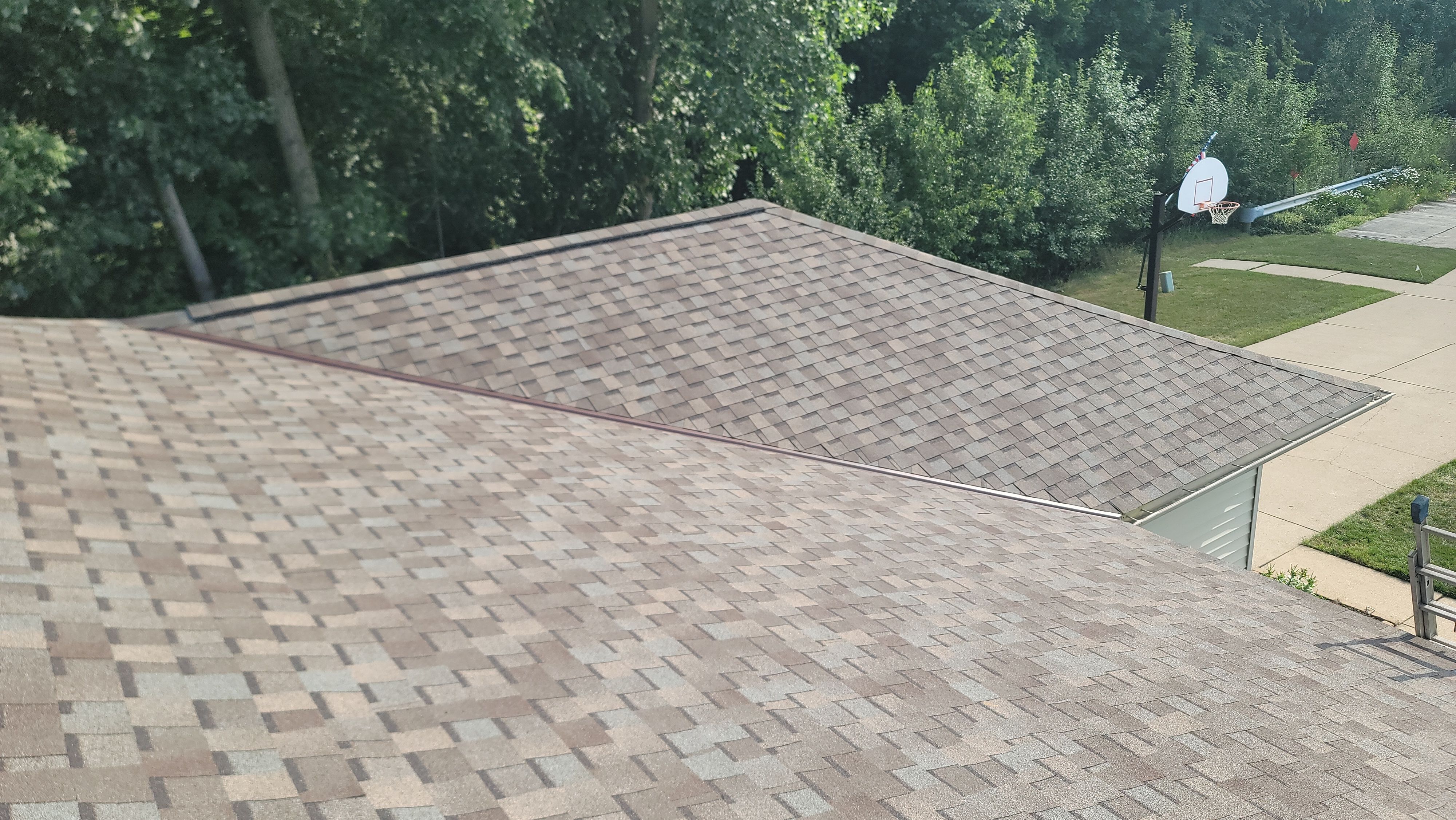 Atlas Pinnacle, Color, Majestic Shake, Drip Edge, Color, White by Eagle Eye Roofing