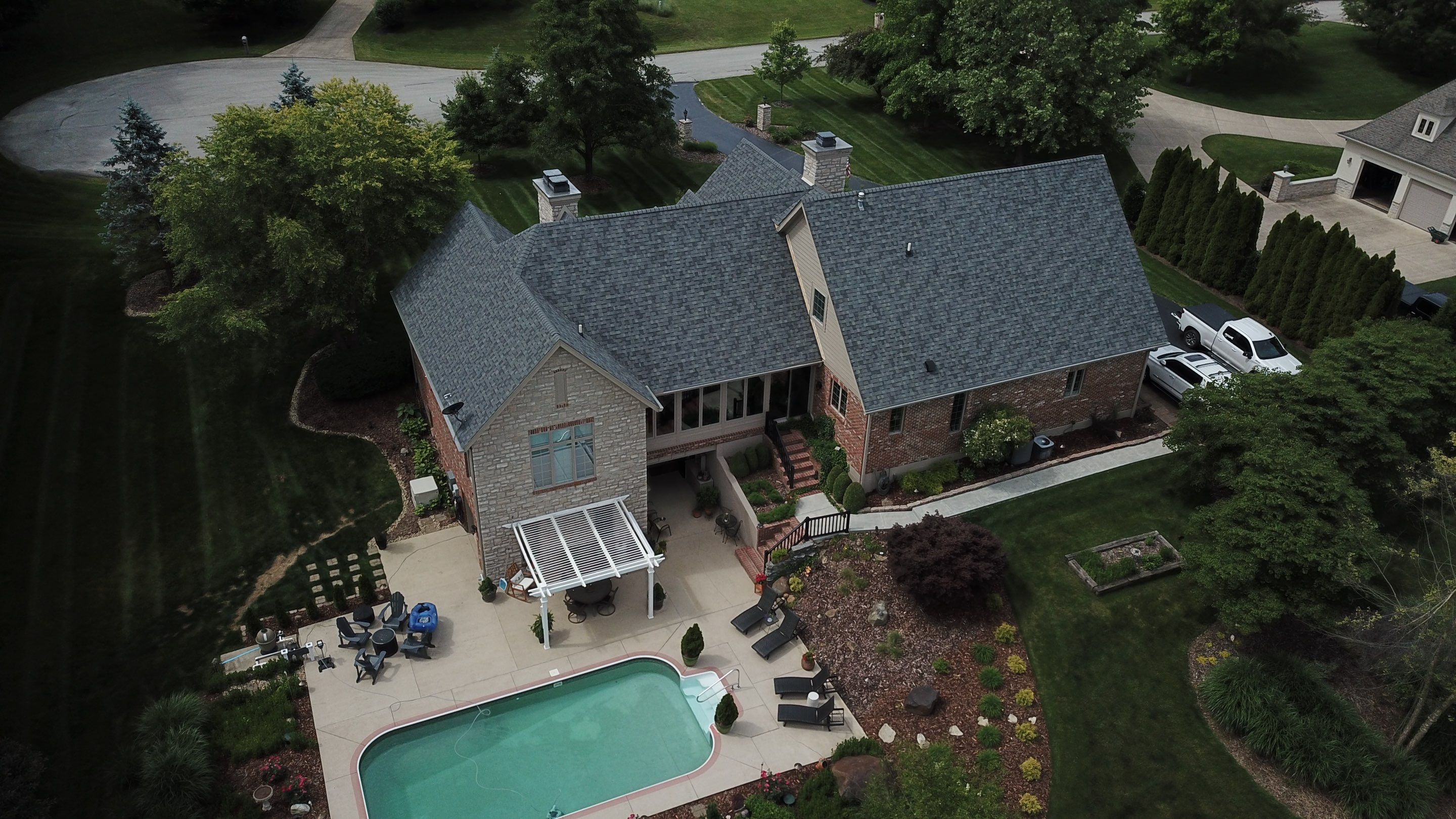 Residential Roofing Installation using Duration Series Shingles - Estate Gray by RoofX 