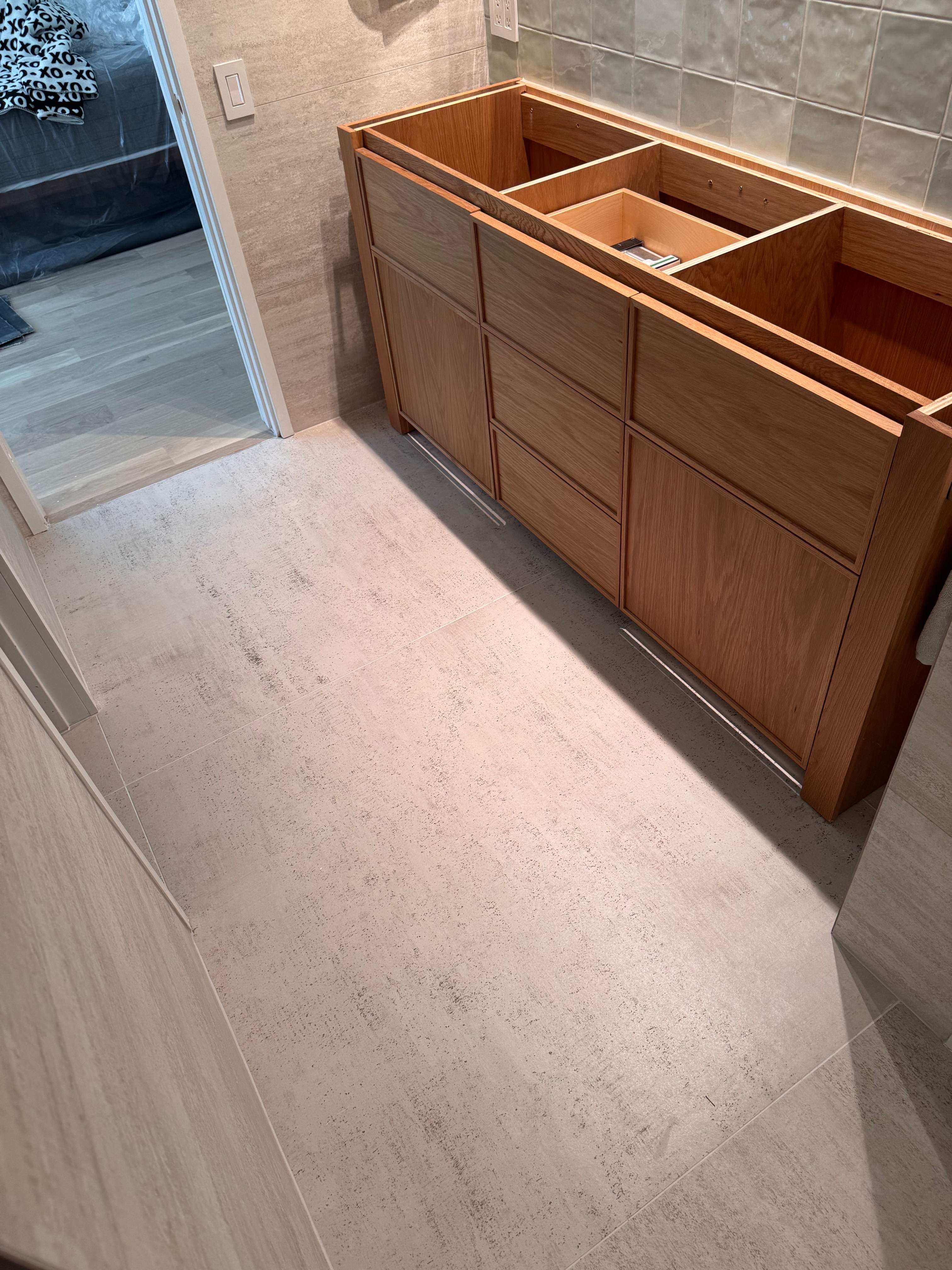 Two bathrooms renovation by Prudencio