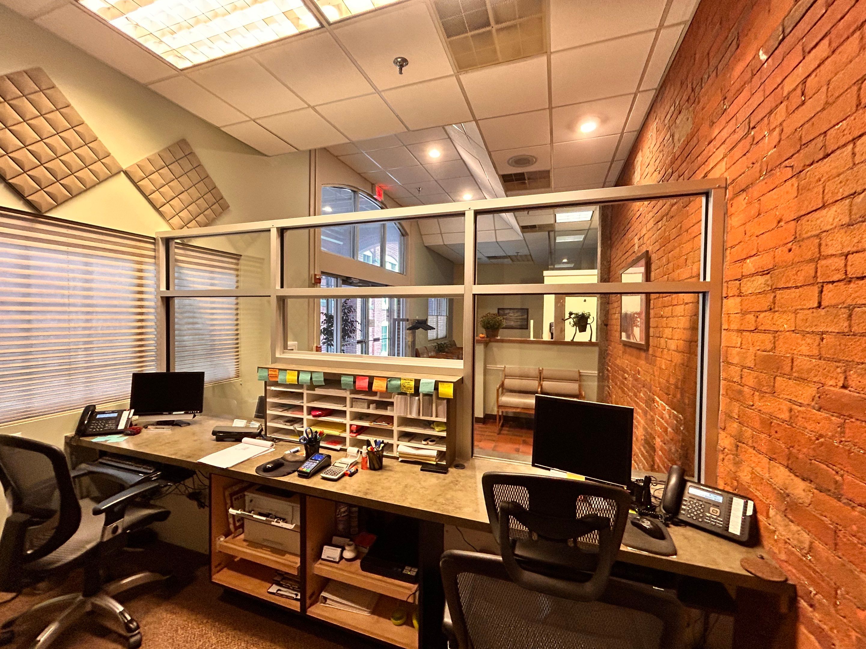 Dental Healthworks - Custom Built Reception Window by Cheshire Glass Company