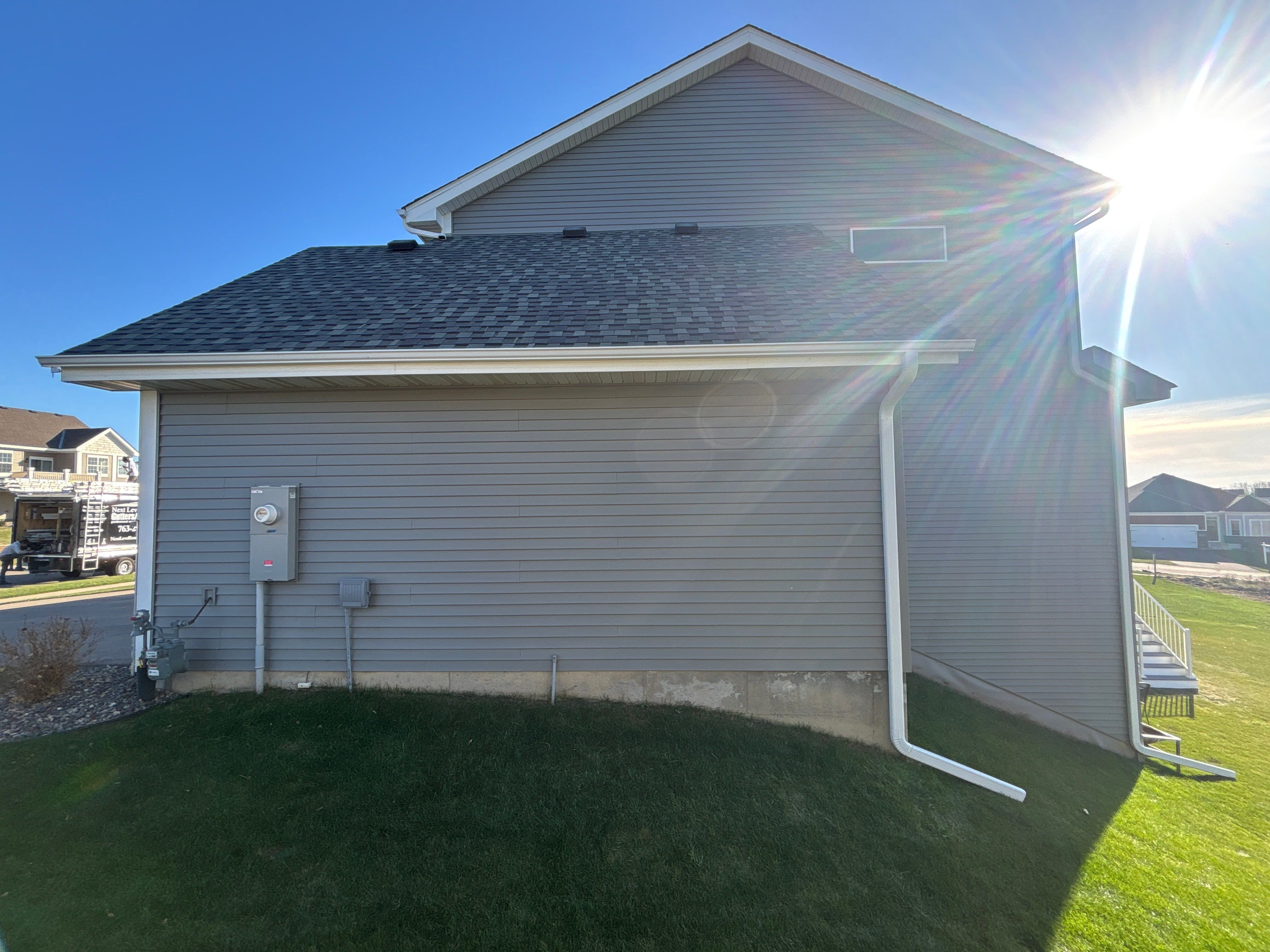 5" White Seamless Gutter Installation – Farmington, MN by Next Level Seamless Gutters / Exteriors Inc.