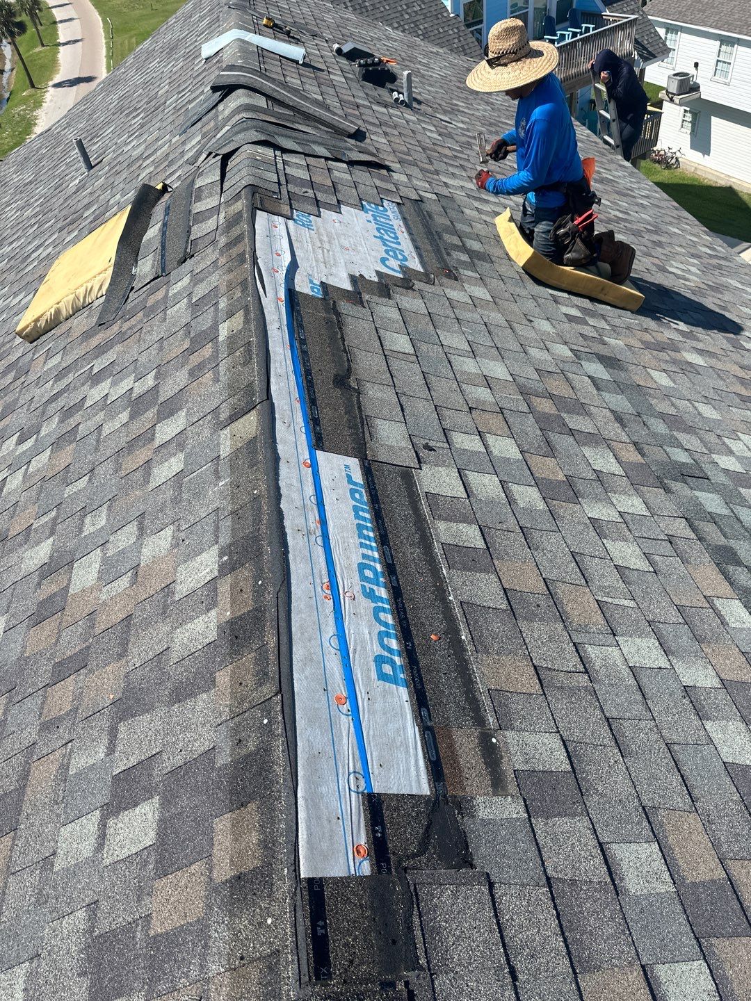 Hail Damage using Owen's Corning Duration (Lifetime) Shingles by Roof Repair Company