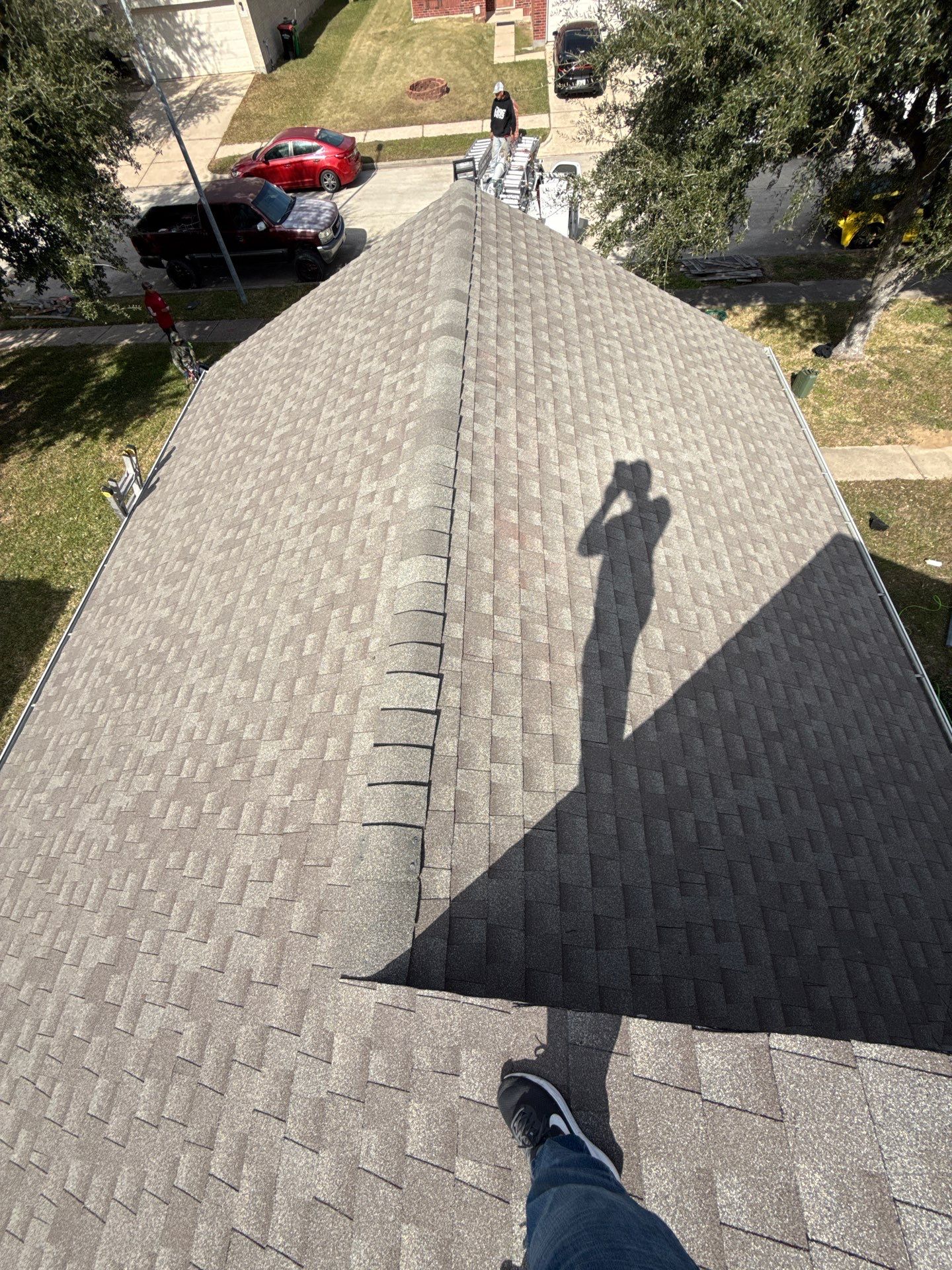 GAF Natural Shadow - Weathered Wood by Elite Roofing LLC