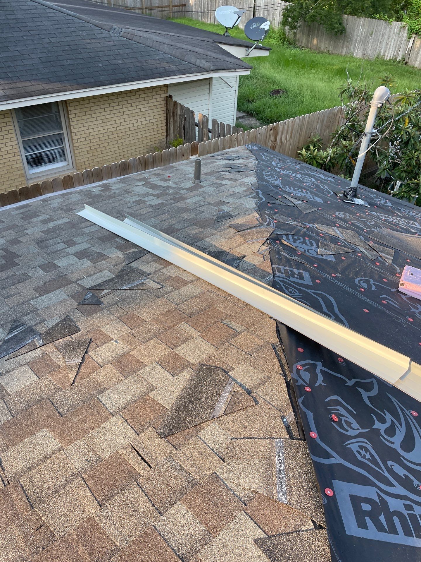 Residential Roofing Repair using Owen's Corning Duration (Lifetime) Shingles by Roof Repair Company