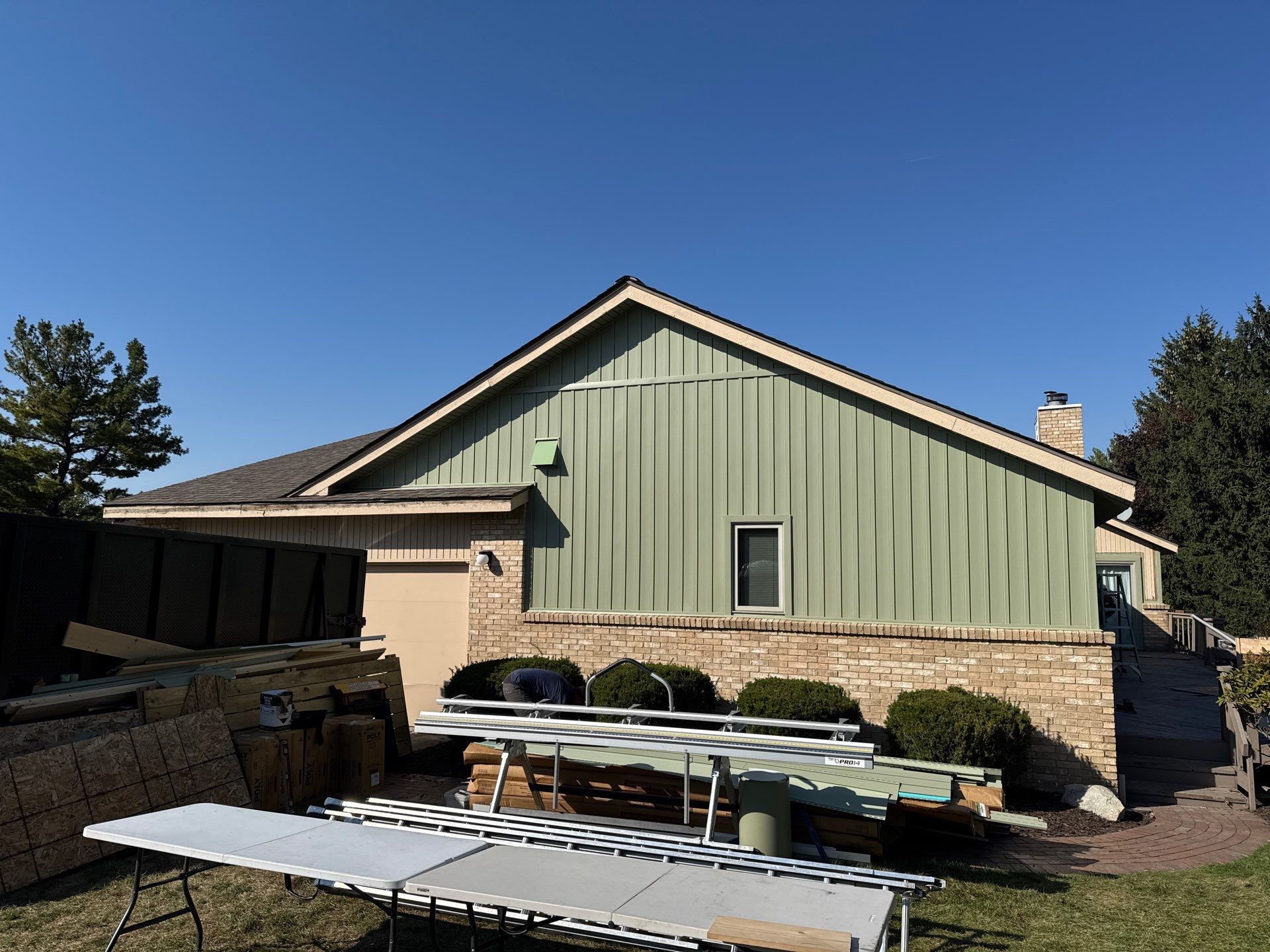 Siding Replacement using Alside 7" B&B by 180 Contractors
