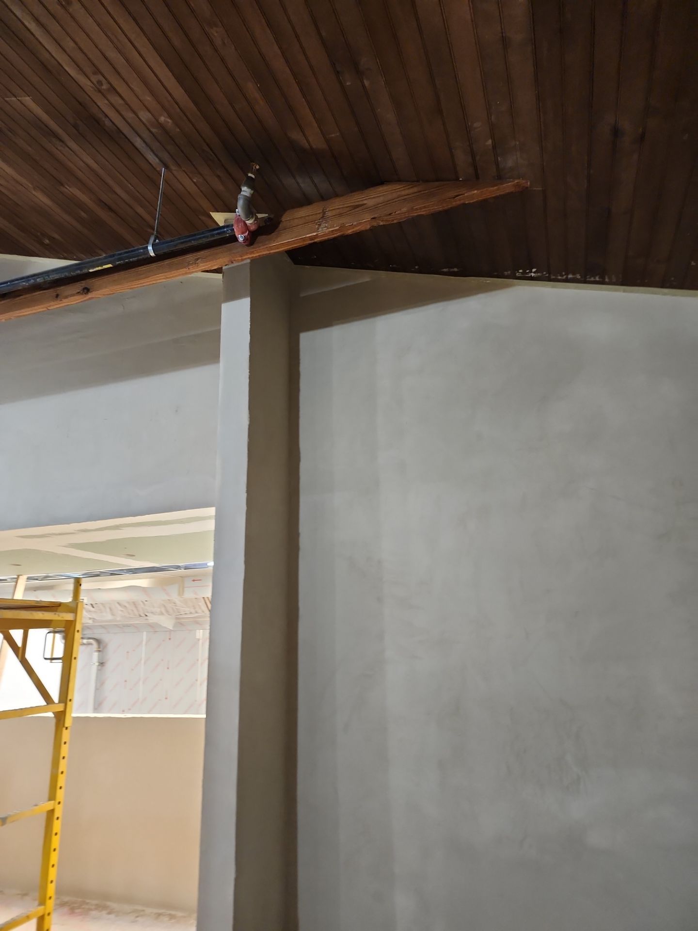 Machialina Restaurant Microtopping by Seamless Surfaces