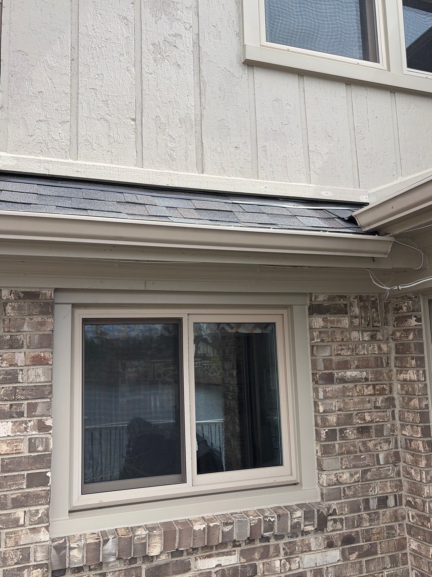Roof replacement using Owens Corning Starter Shingles by 180 Contractors