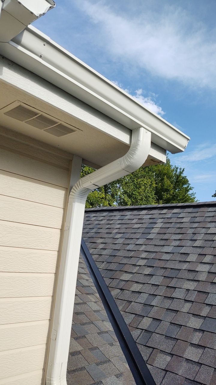 Weathered Wood by White Castle Roofing