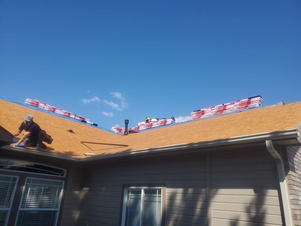 Owens Corning Onyx Black Residential Roofing Installation using Owens Corning by ID Roofing LLC