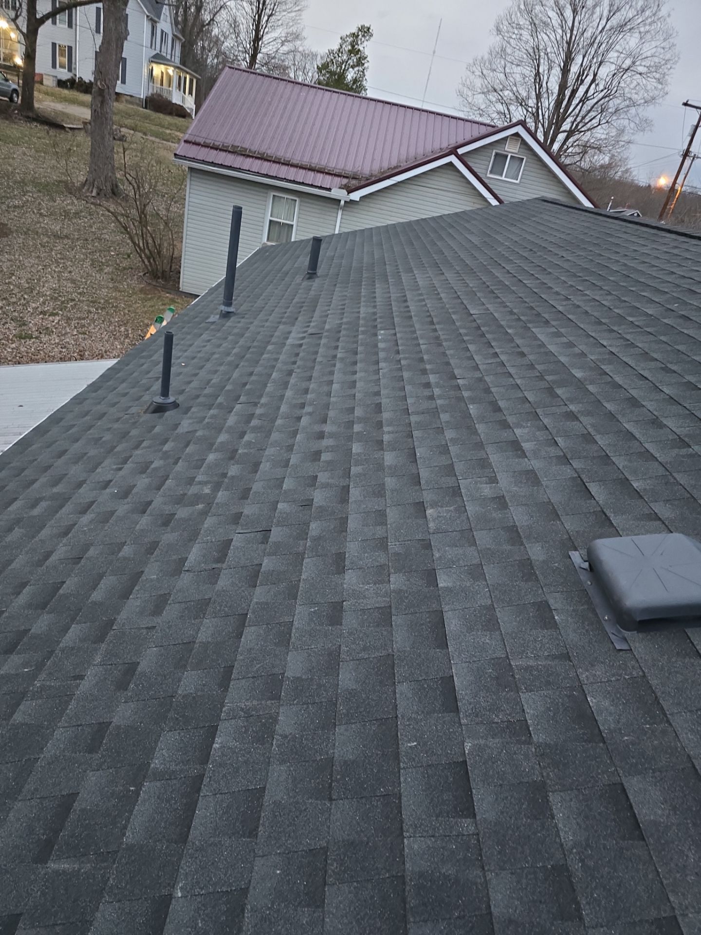 Residential Roofing Installation using GAF Timberline HDZ Charcoal by Rainstoppers Roofing