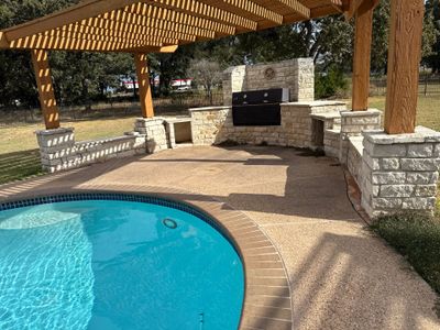 Hempstead Poolside Renewal: Natural Stone Restoration