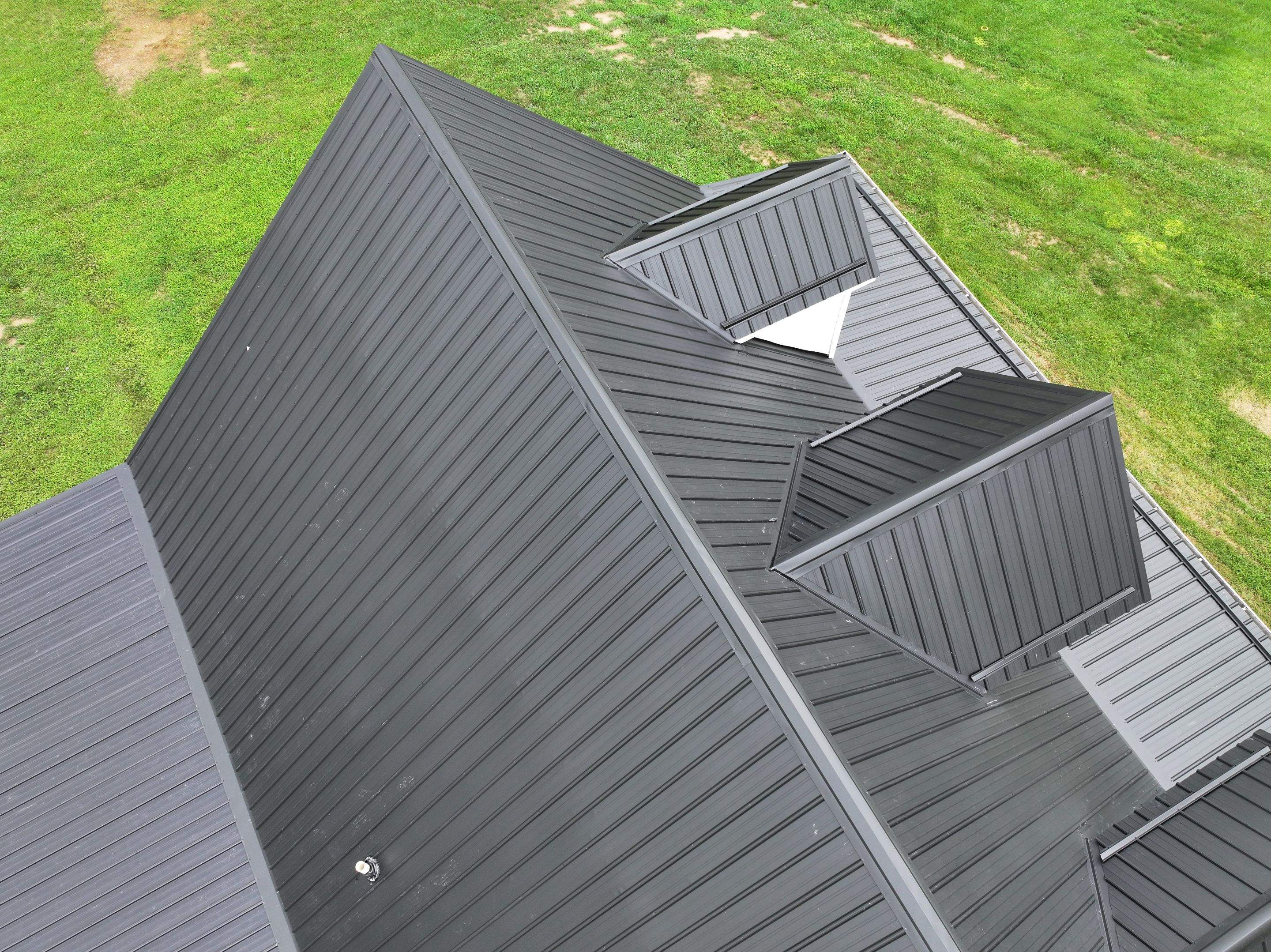 Wine Residence by Omnia Roofing