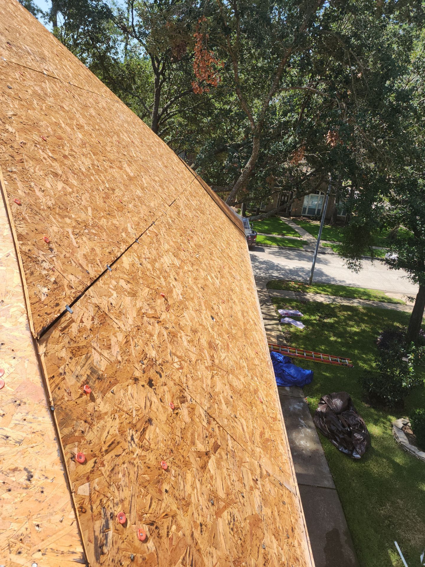 Residential Roofing Installation using Owen's Corning Duration (Lifetime) Shingles by Roof Repair Company