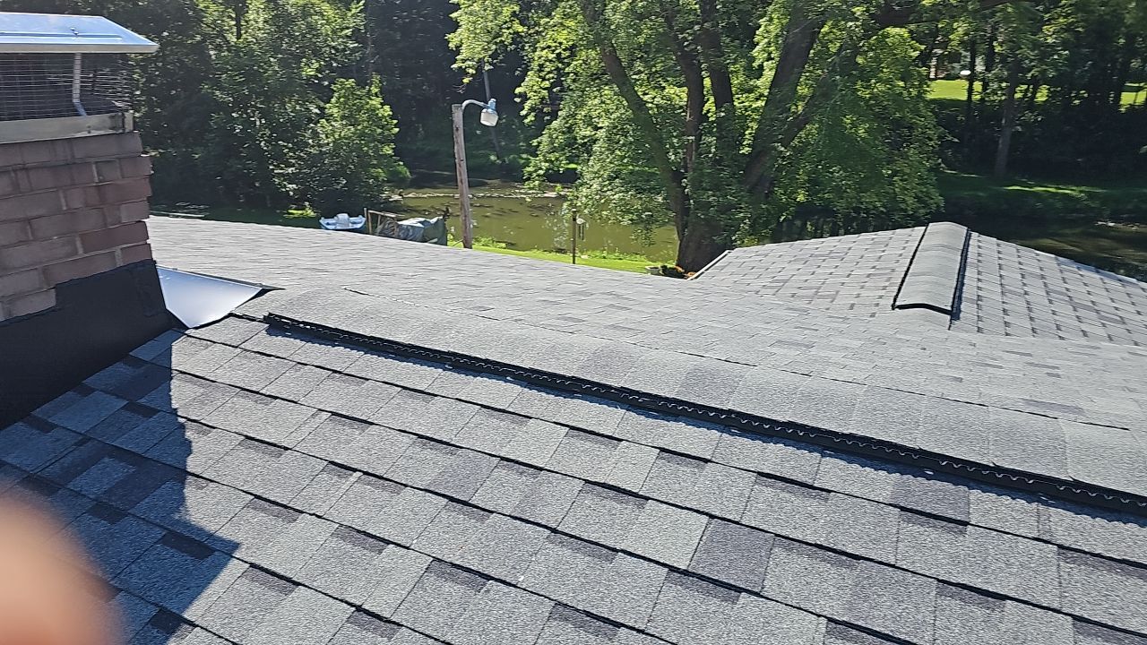 ATLAS PINNACLE COLOR: HEARTHSTONE by Eagle Eye Roofing