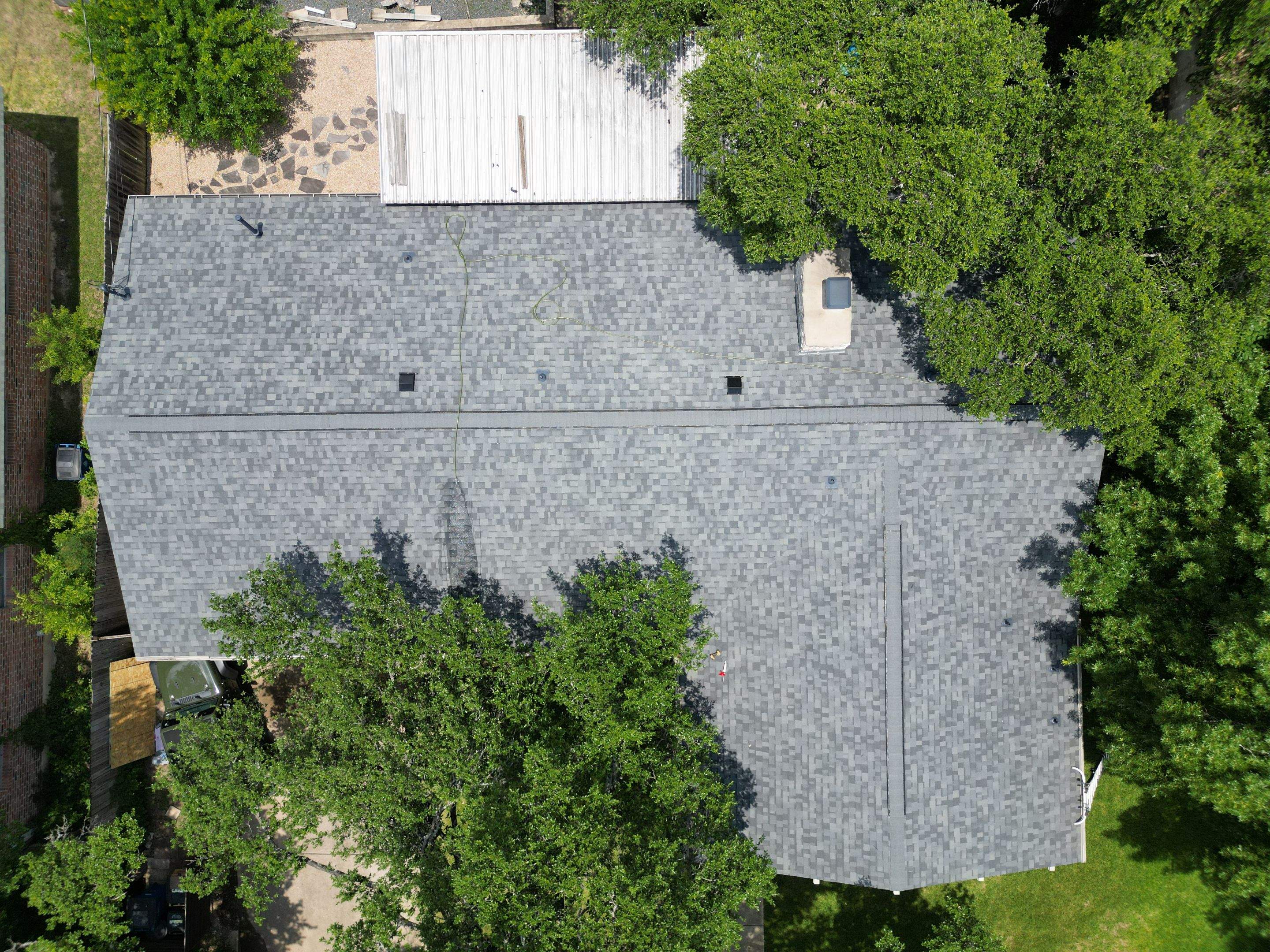 Estate Gray - Owens Corning TruDefinition Duration by RoofsOnly.com