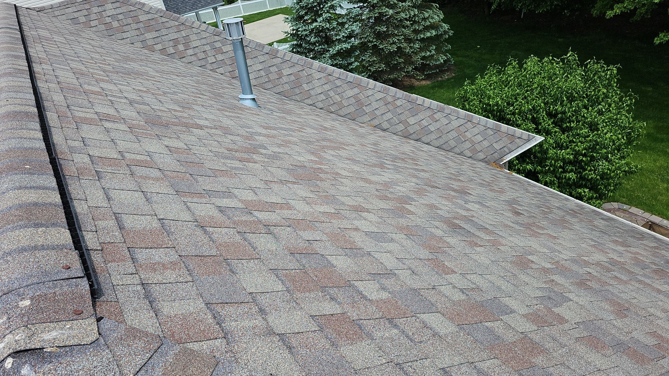ATLAS PINNACLE COLOR: COPPER CANYON by Eagle Eye Roofing