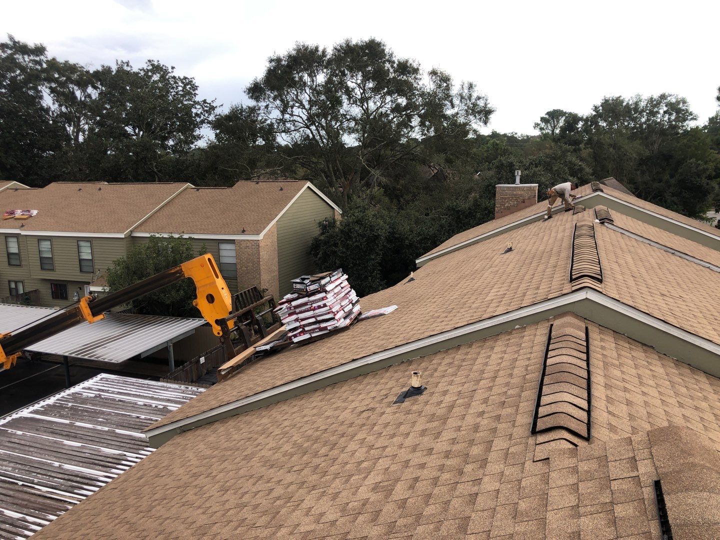 Residential Roofing Repair using Roof Replacement by American Roofing & Construction LLC