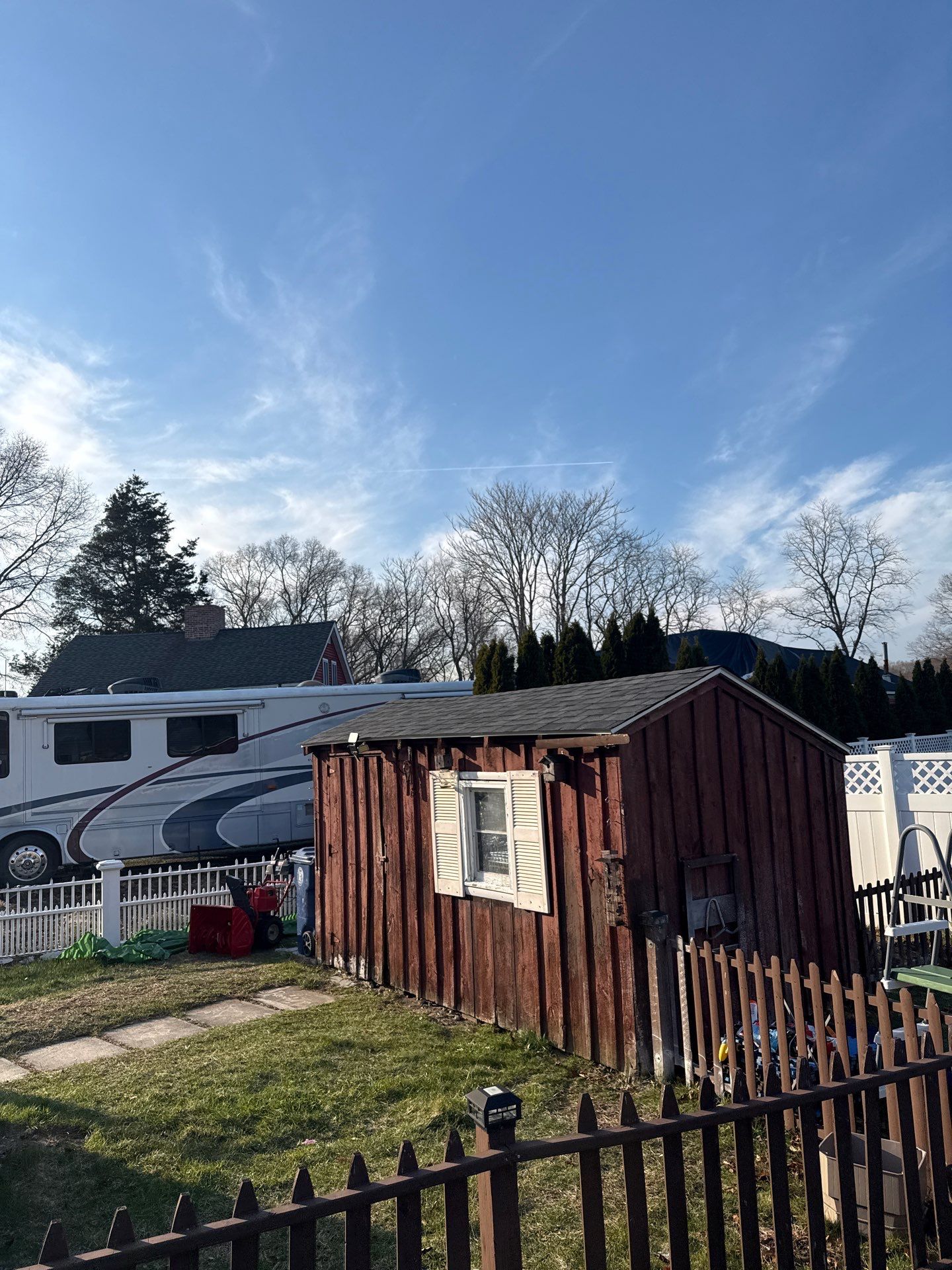 Full Roof Replacement in Warwick, RI – Owens Corning Duration, Estate Gray by JOHNNYS PRO