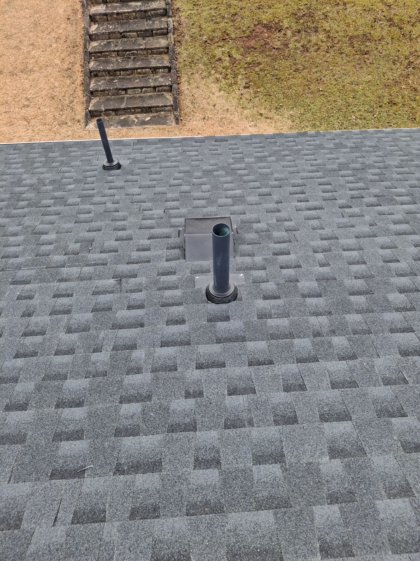 Residential Roofing Installation using GAF Timberline HDZ Charcoal by Rainstoppers Roofing