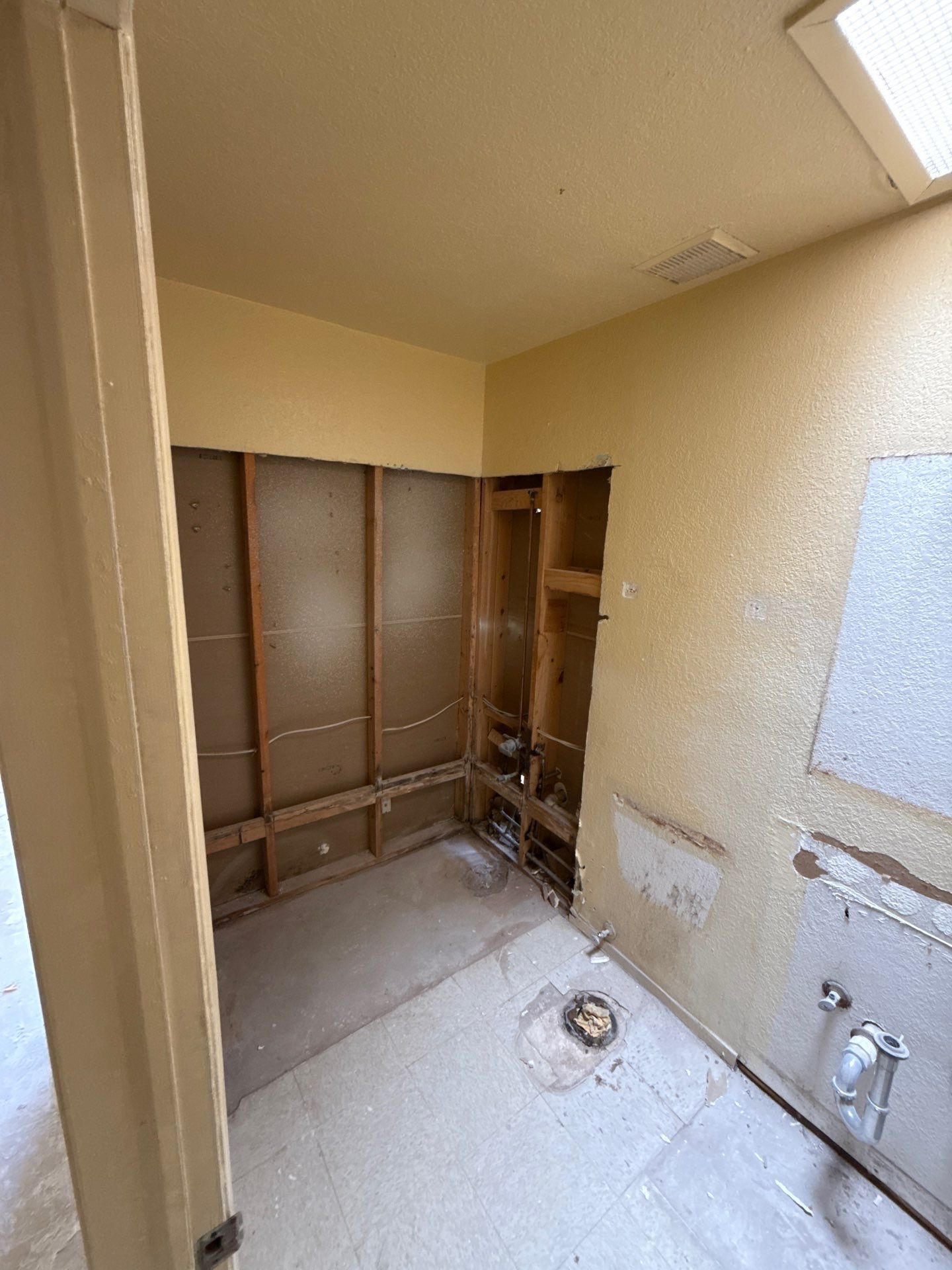 House flip  by Castro Brothers Solutions