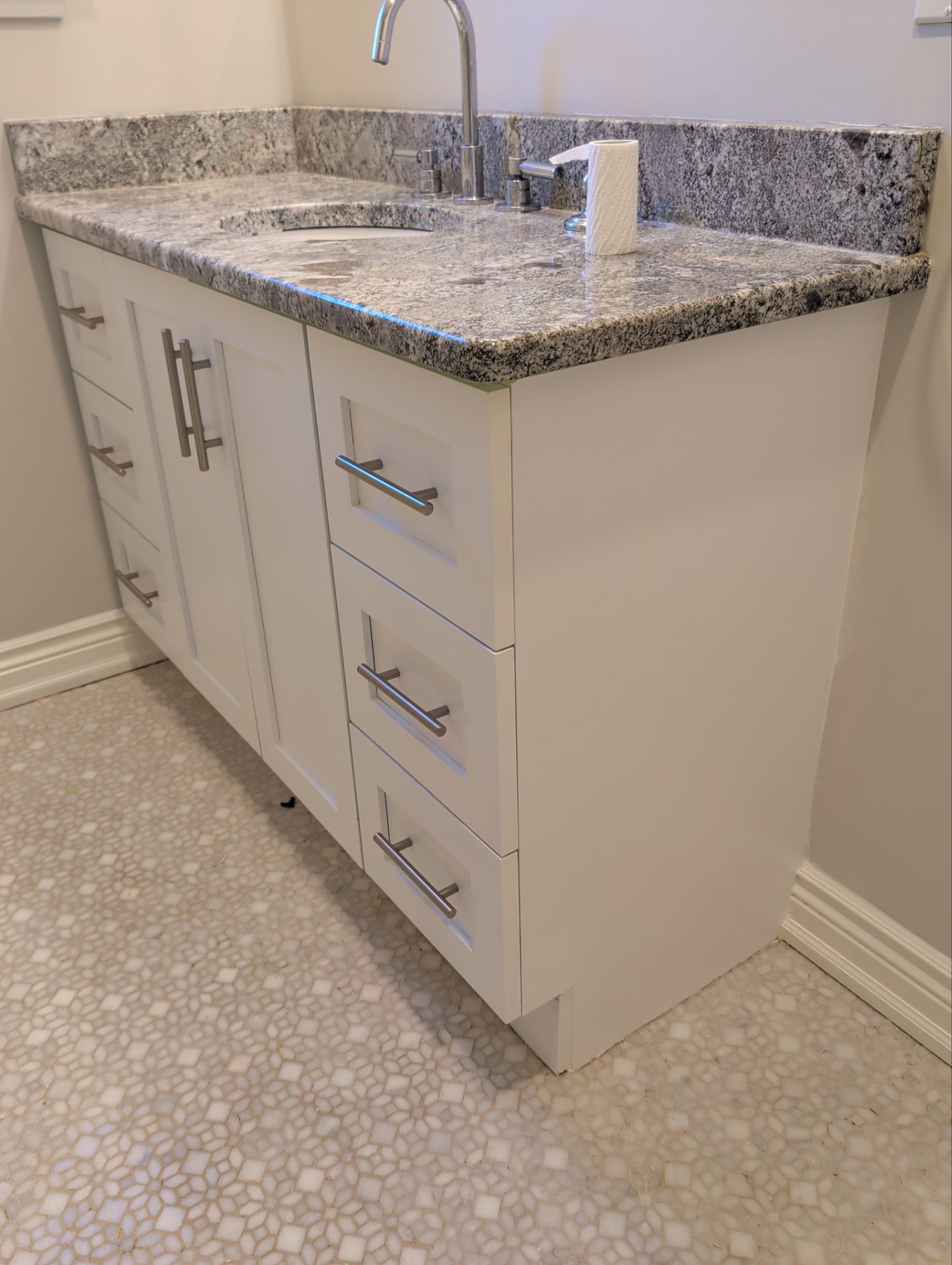 Full Interior Painting and Kitchen Cabinet Refinishing in Toronto by GTA HOME PAINTING