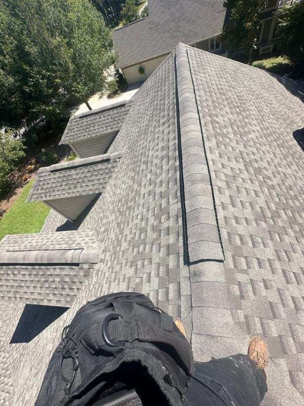 GAF HDZ - Weathered Wood by Linta Roofing Inc