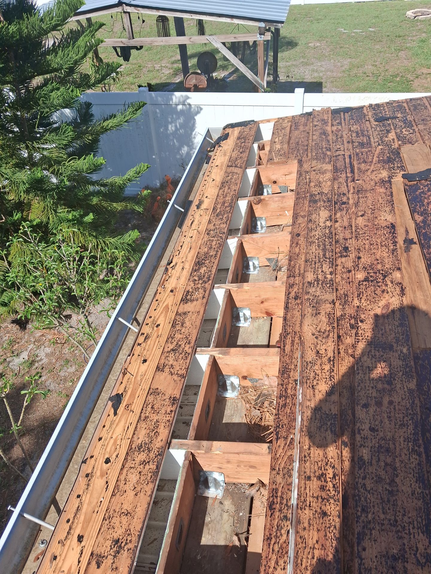 Project in St. Petersburg 33703 by Mitchell Roofing Company LLC 