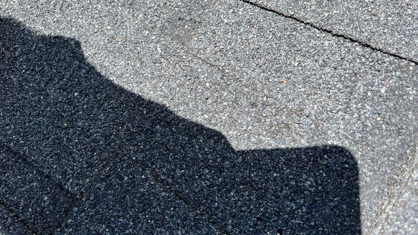 Owens Corning TruDefinition Duration - Onyx Black by Montana Roofing Solutions