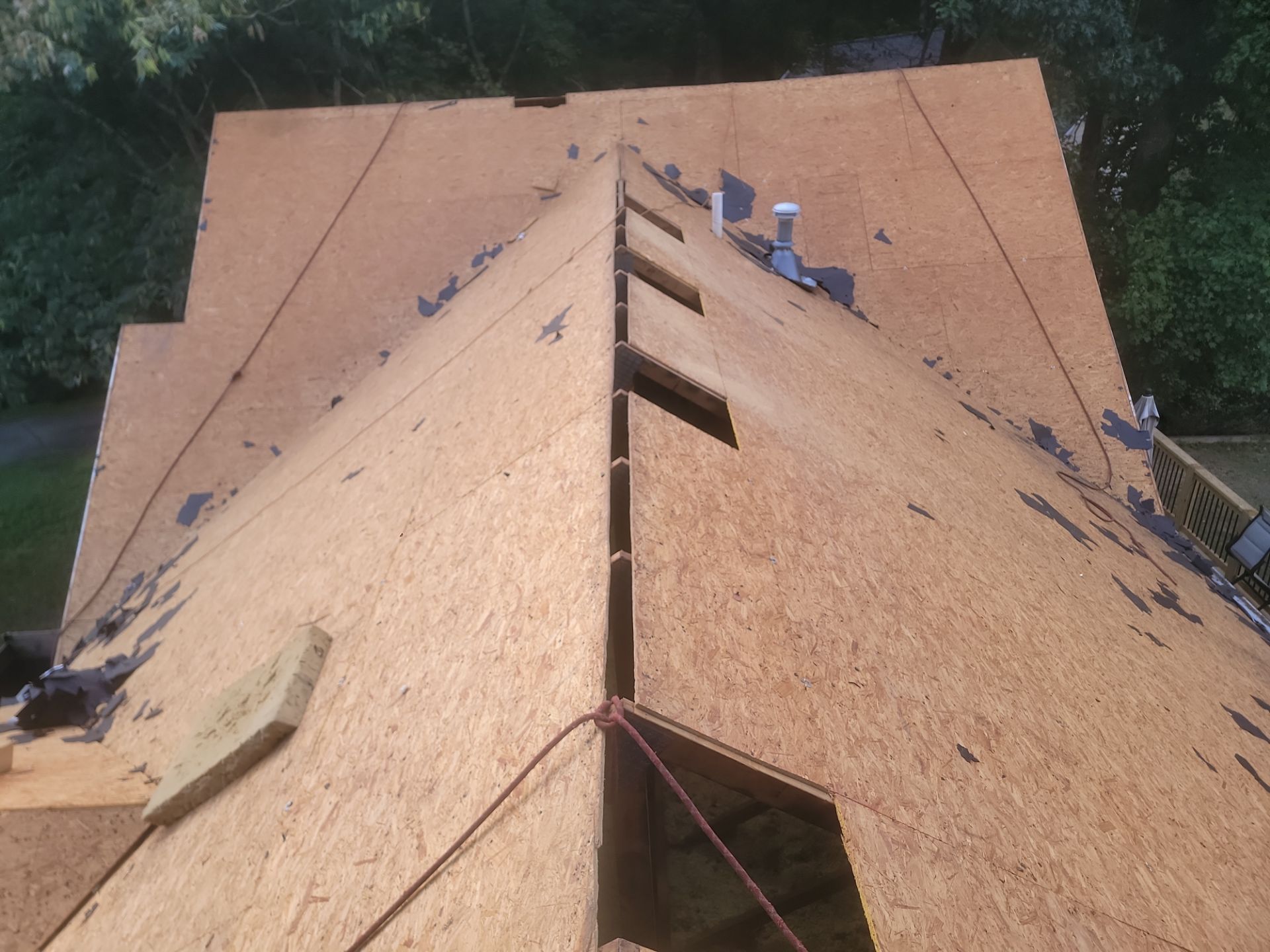 Residential Roof Replacement using Owens Corning Onyx Black by Inspector Roofing and Restoration