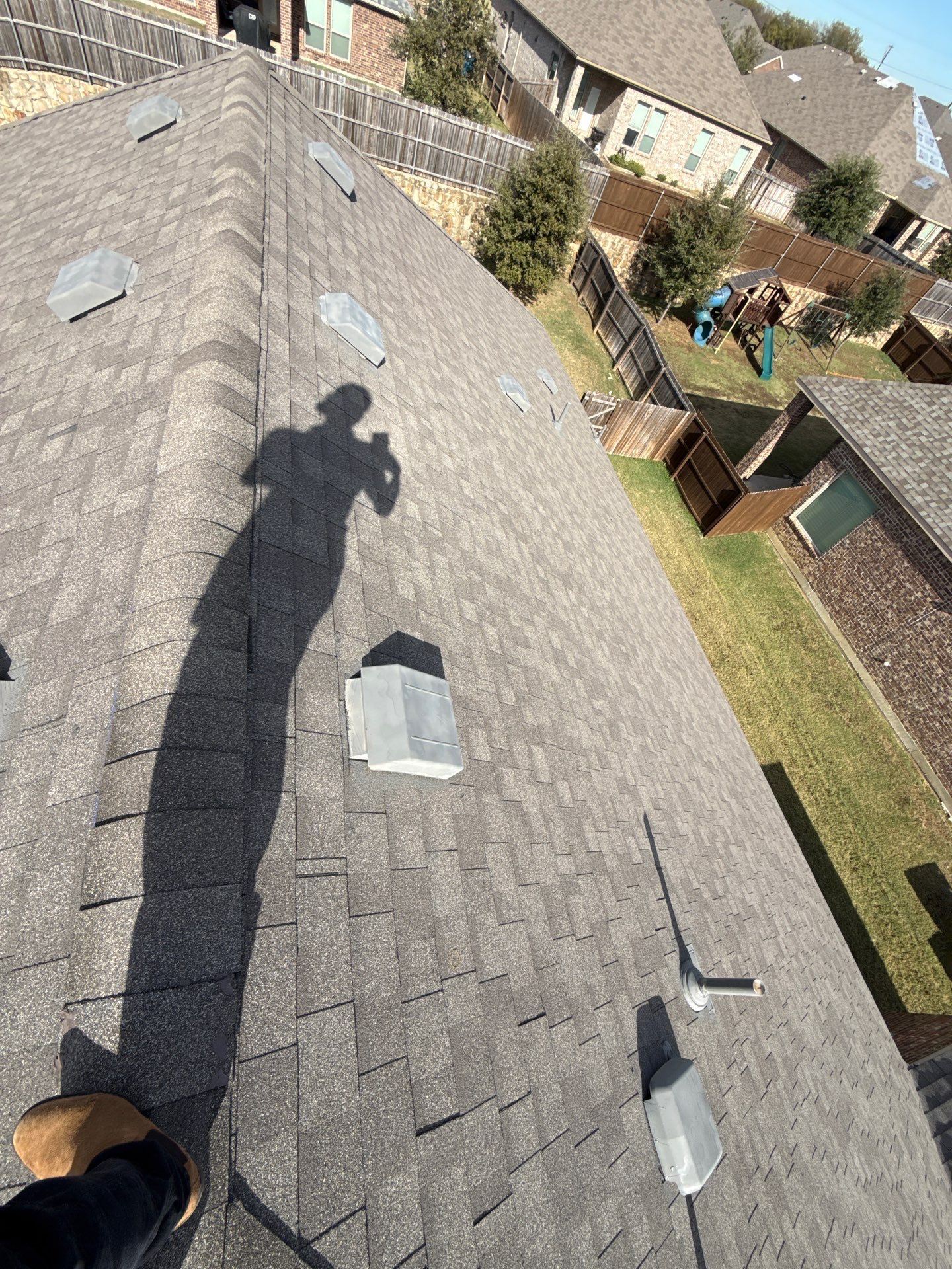 GAF Timberline HDZ - Weathered Wood by Top Sun Roofing