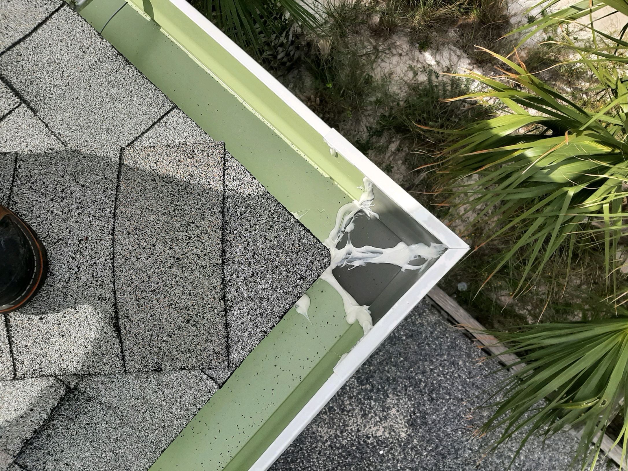 Gutter Installation using K-Style Seamless Gutters by Gutter Professors