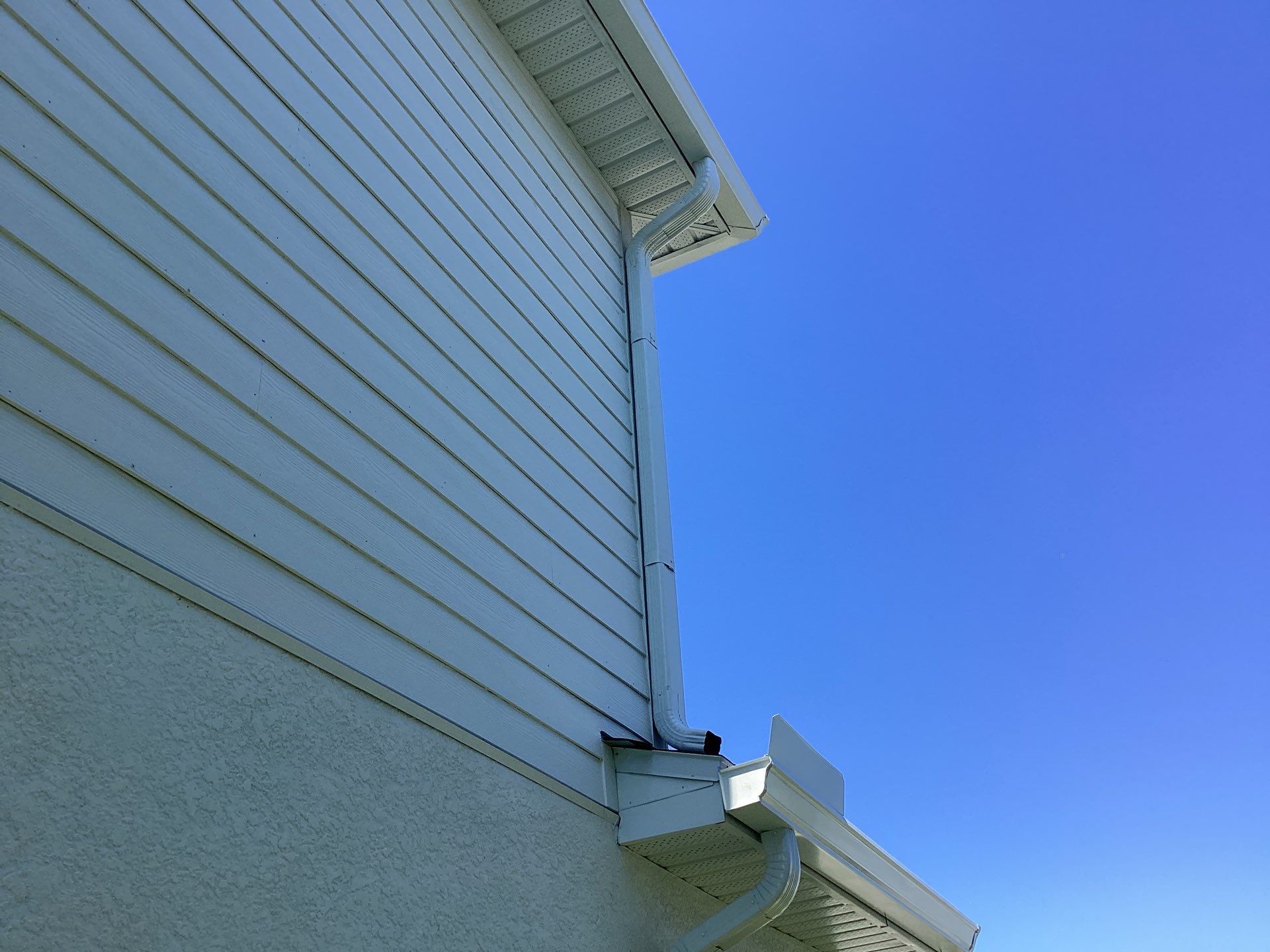 Seamless Gutter Upgrade Before Rainy Season in Fort Myers FL by Gutter Professors
