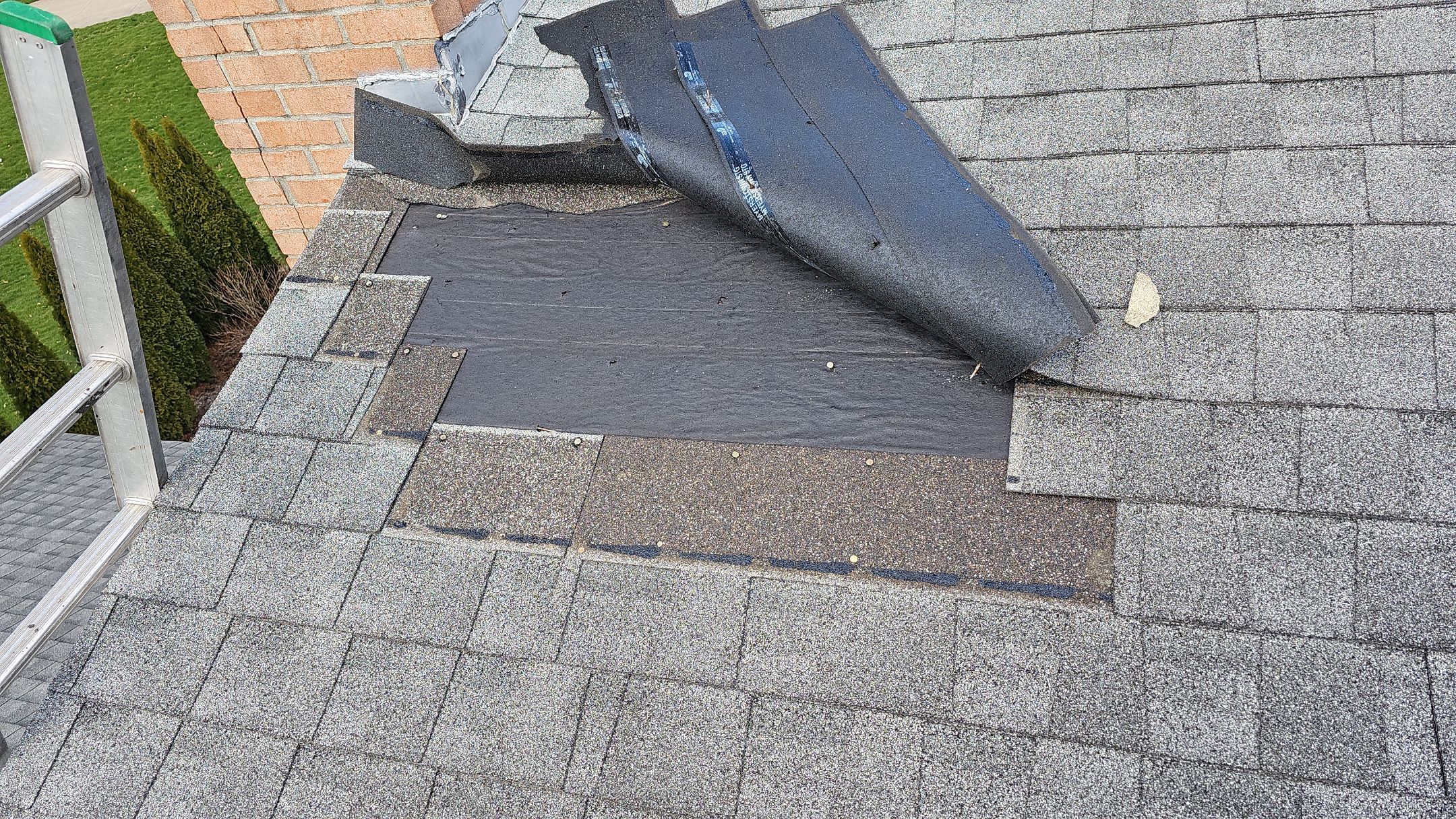 ATLAS PINNACLE COLOR: COASTAL GRANITE by Eagle Eye Roofing