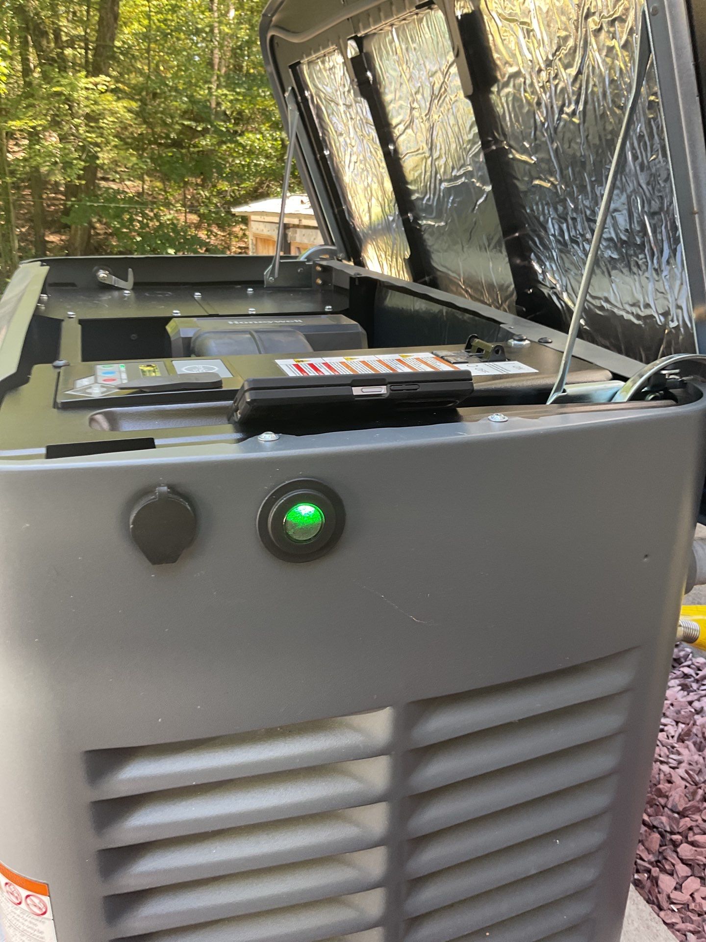 ZAM Installs 20kW Honeywell Generator with Transfer Switch by ZAM Electric