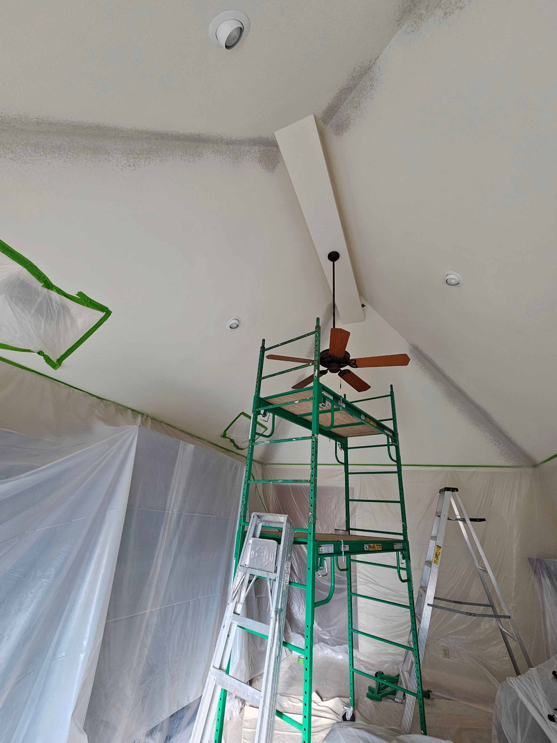 Exterior & interior paint, Garage door repairs, roof replacement & leak repairs by EL-GC LLC 