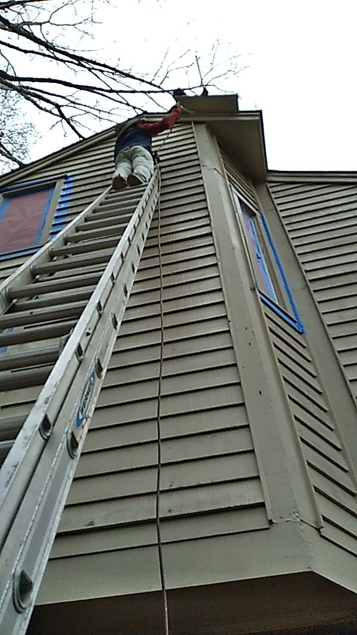 Exterior renovation using James Hardie Siding and Simonton Windows by Indigo State Roofing