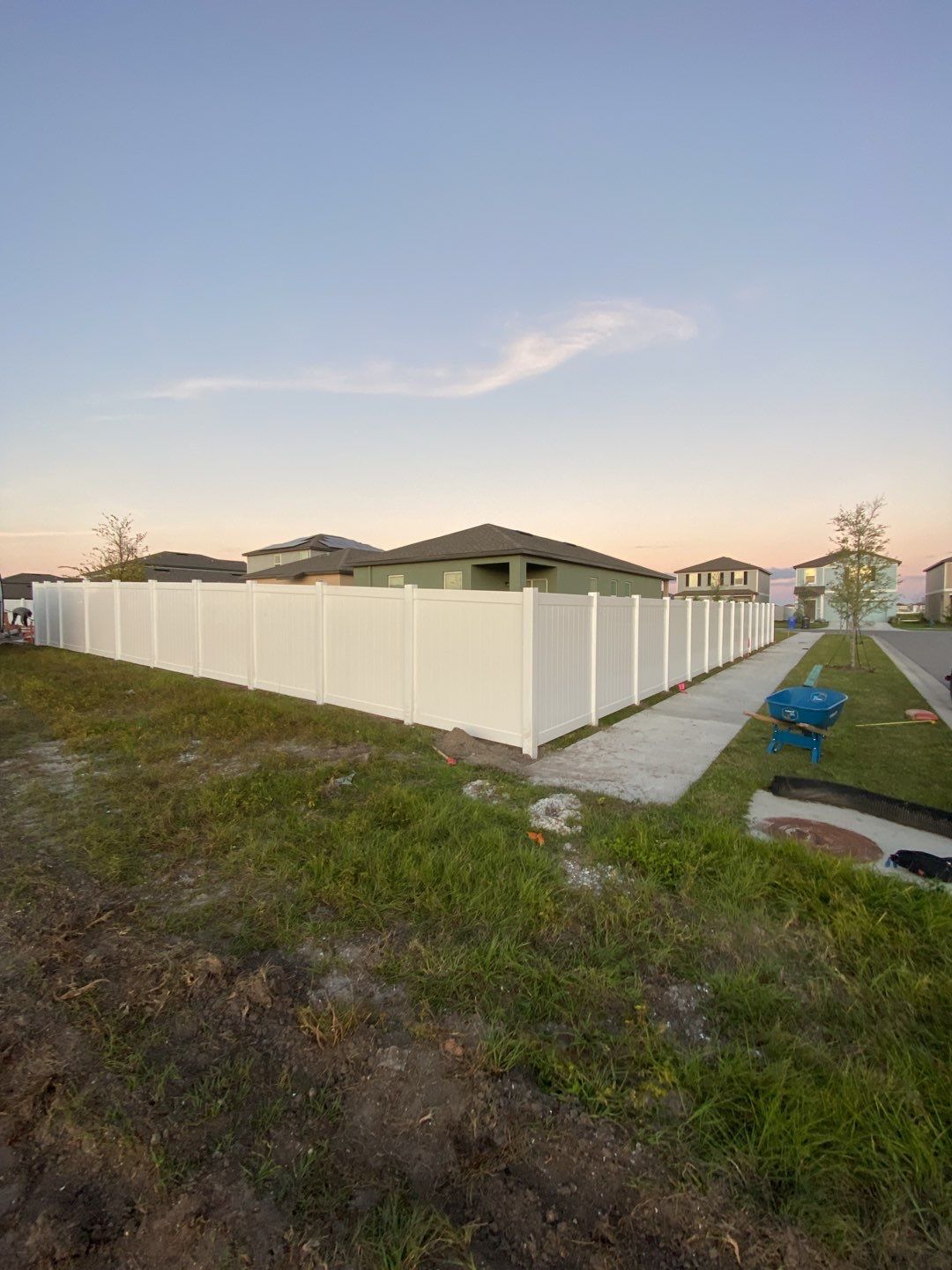 Ruskin, FL  6 ft. Tall White Vinyl Privacy Fence  by Asap fence and gates, LLC