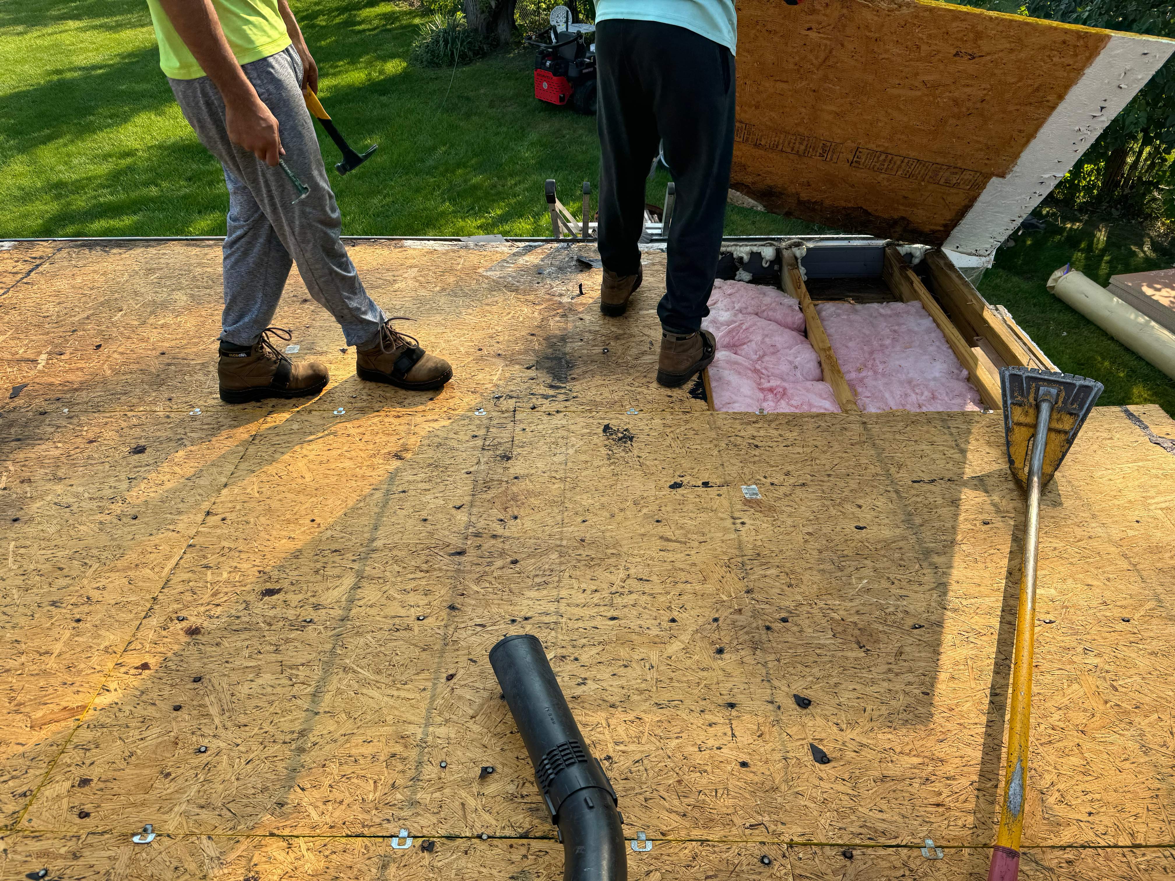 Residential Flat Roof using EPDM by GRACCO