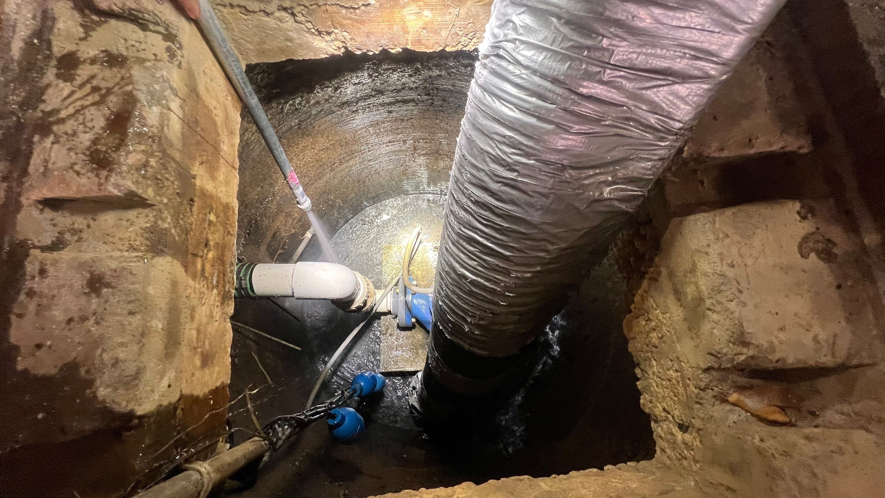 Naples Condo Complex Stormwater System Maintenance and Hurricane Cleanup by Don Mar, Inc. Storm Water Solutions