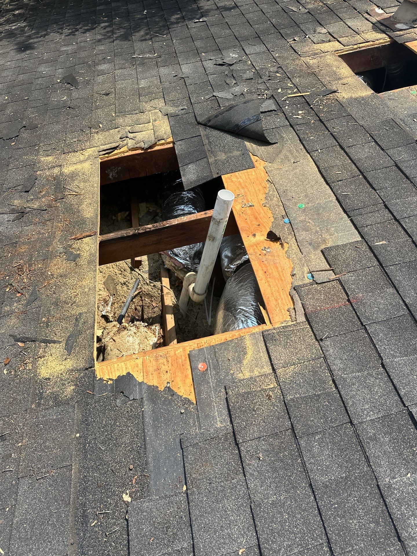 Hail Damage using Owen's Corning Duration (Lifetime) Shingles by Roof Repair Company