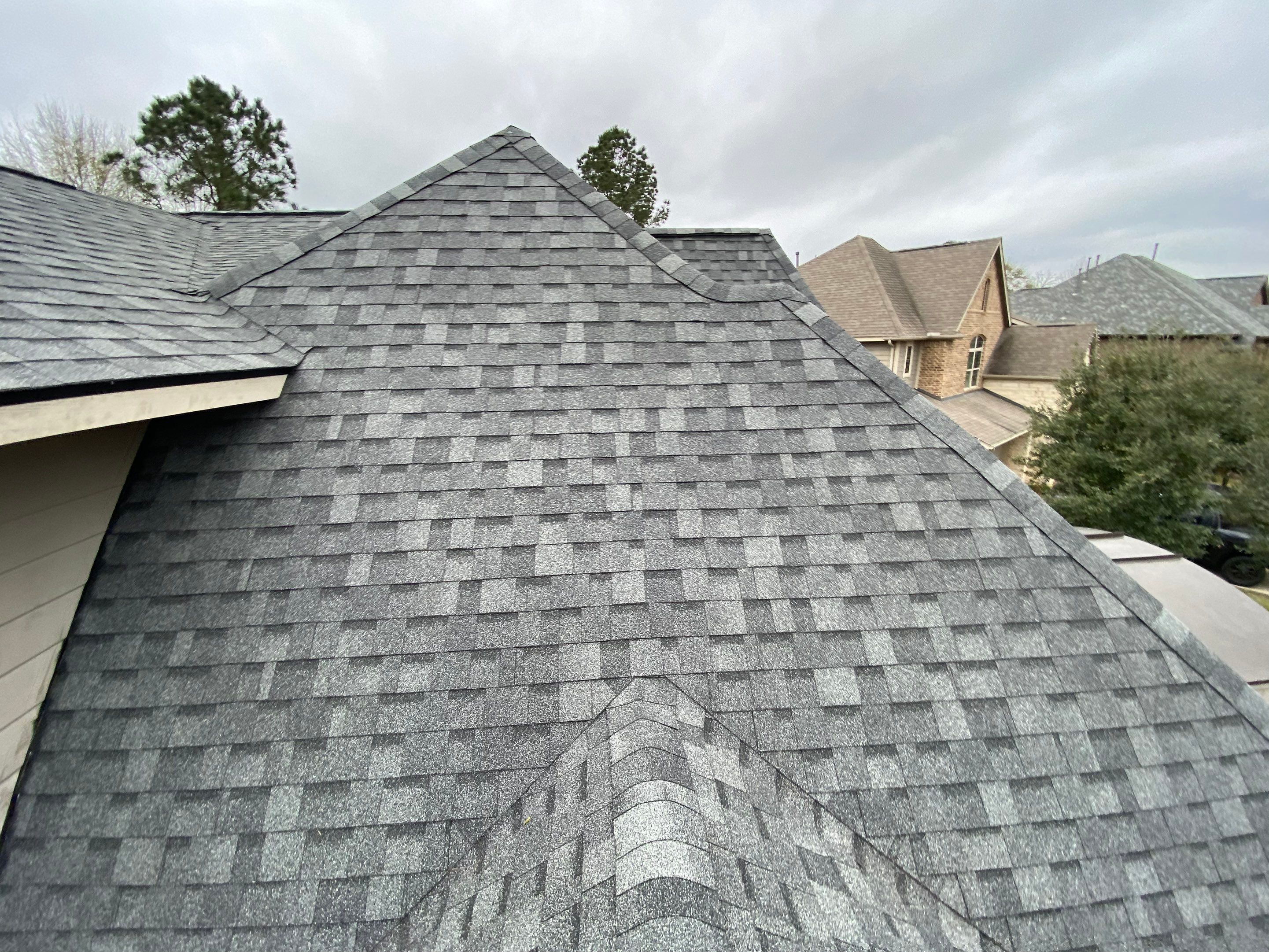 IKO Cambridge - Charcoal Gray by Elite Roofing LLC
