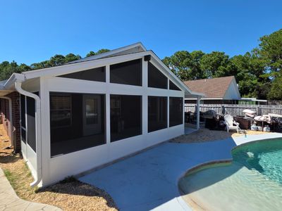 Fort Walton Beach Poolside Screen Room & Patio Cover